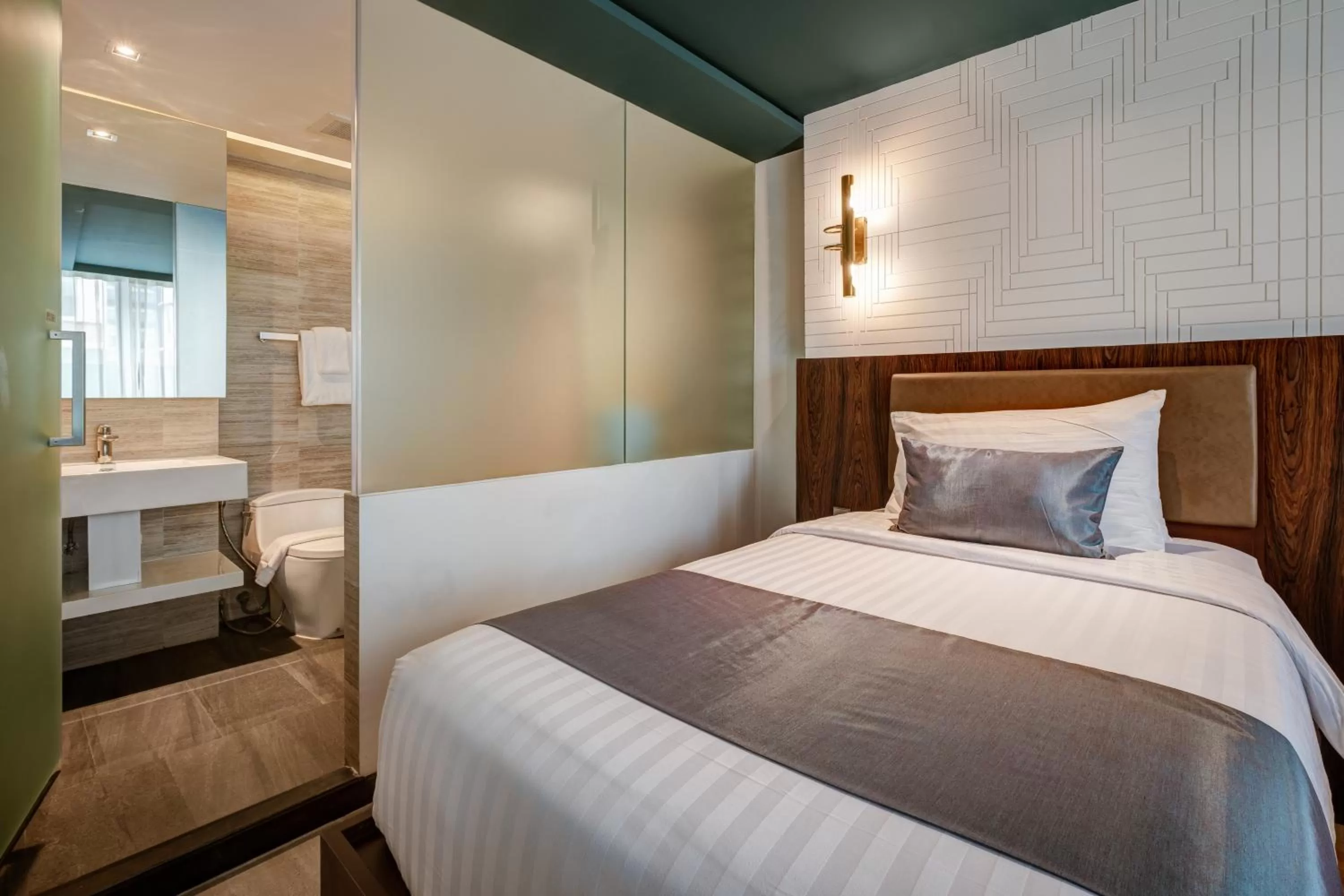 Other, Bed in Sib Kao