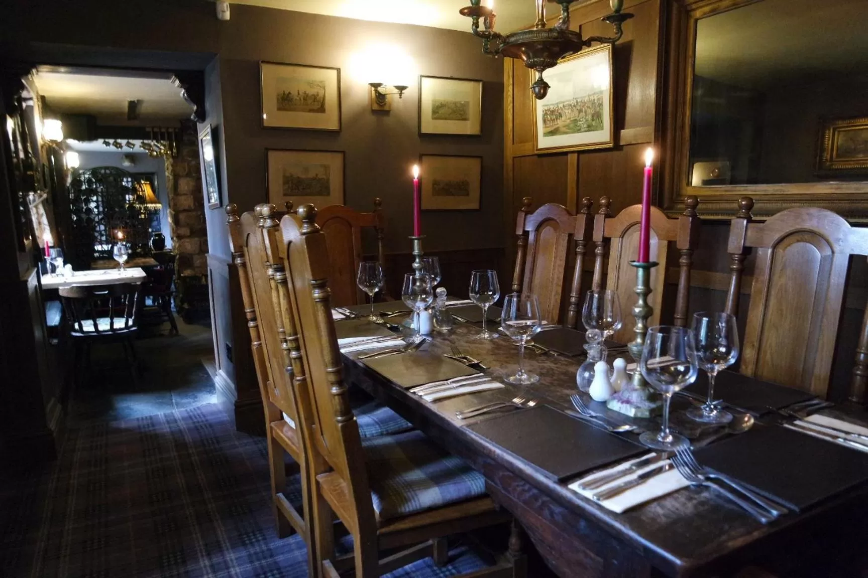 Restaurant/places to eat in The Lamb Inn