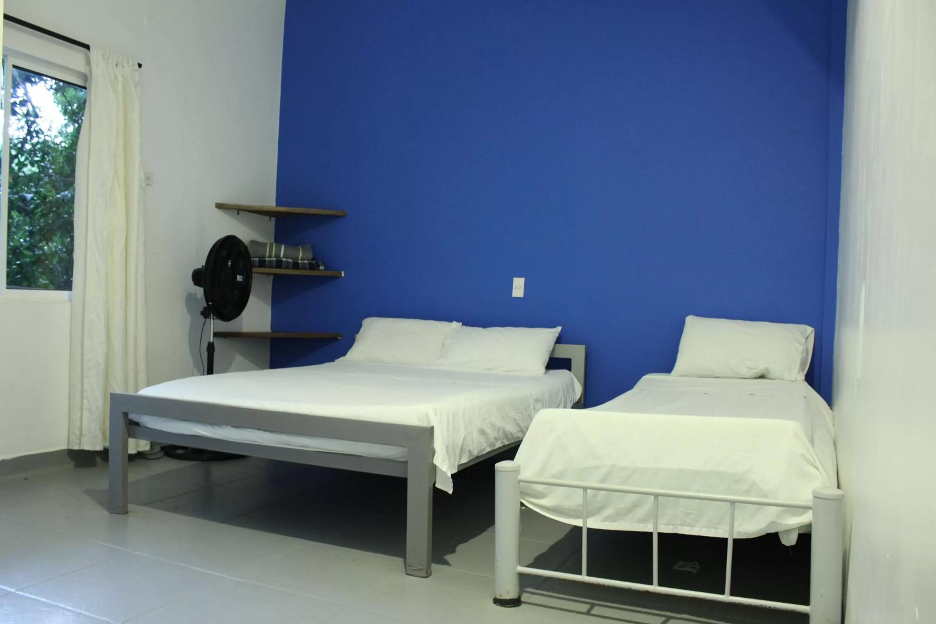 Photo of the whole room, Bed in Rio Escondido