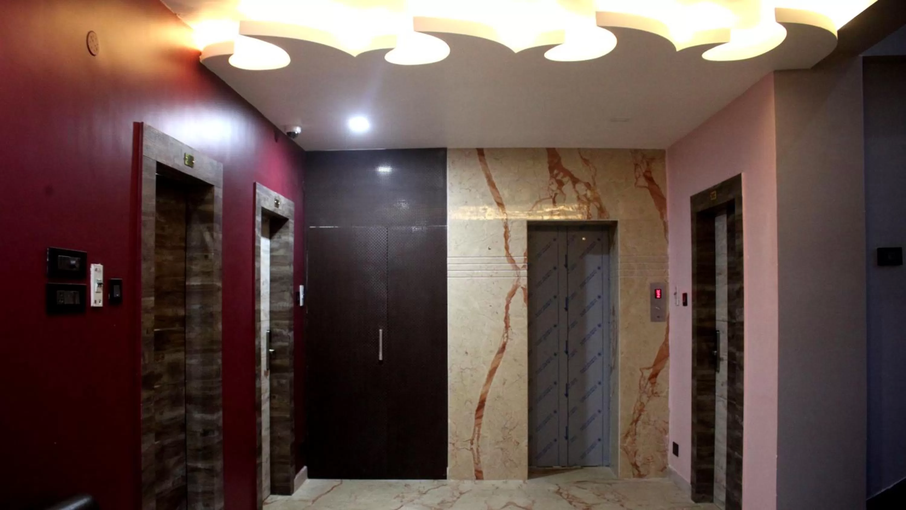 Lobby or reception in Hotel Shreemoyee Inn - Kamakhya Temple