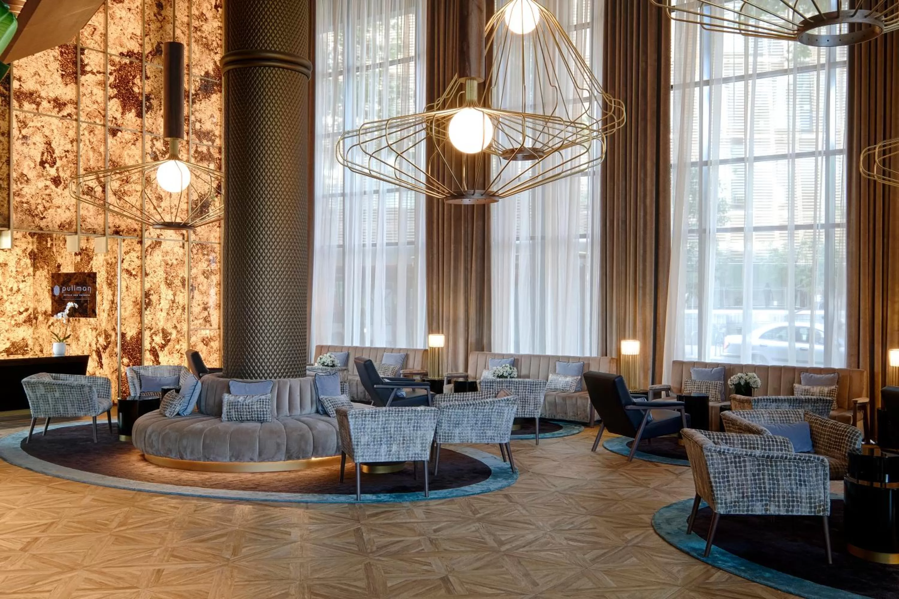 Lobby or reception in Sofitel Barcelona Skipper