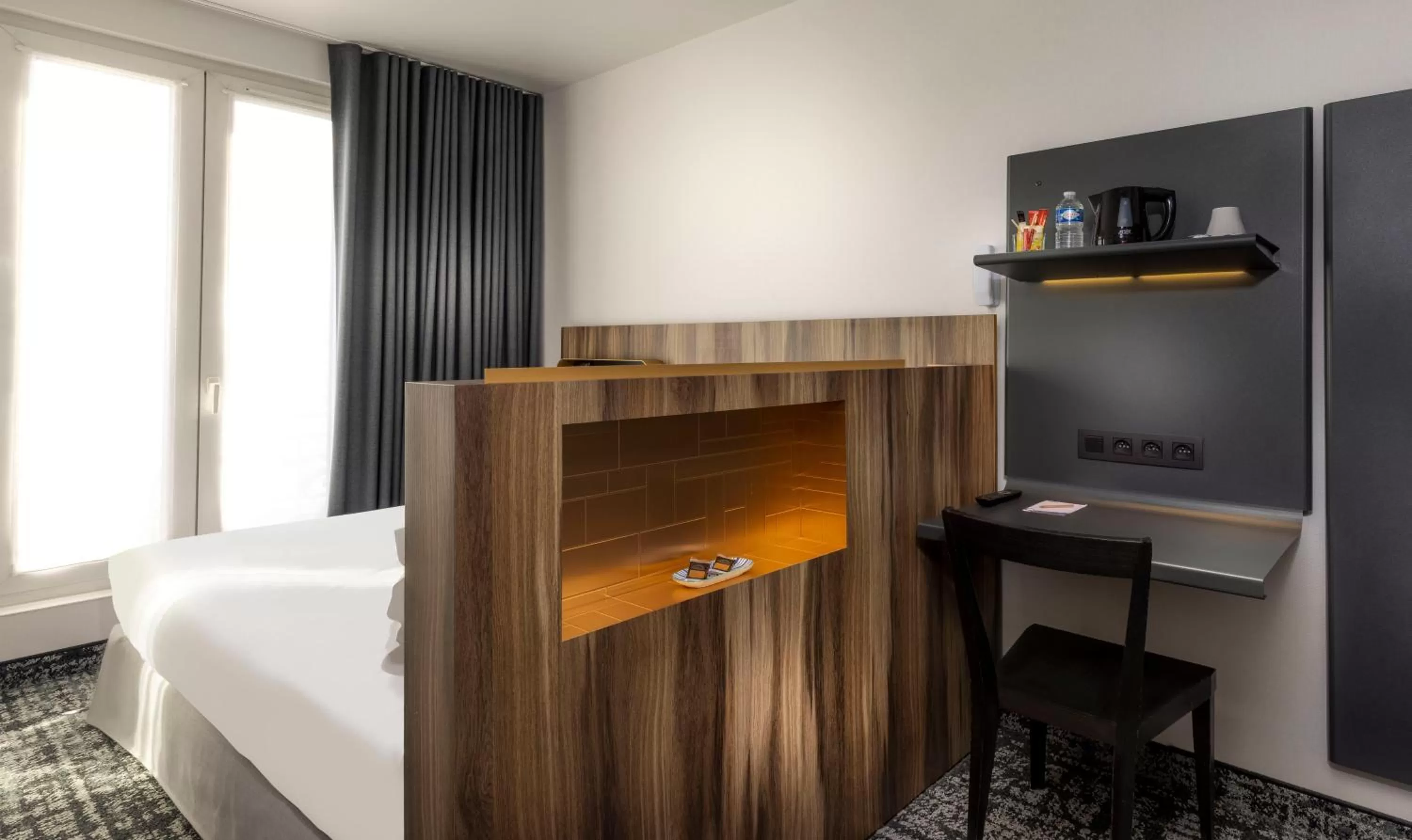 Bed in Libertel Austerlitz Jardin des Plantes