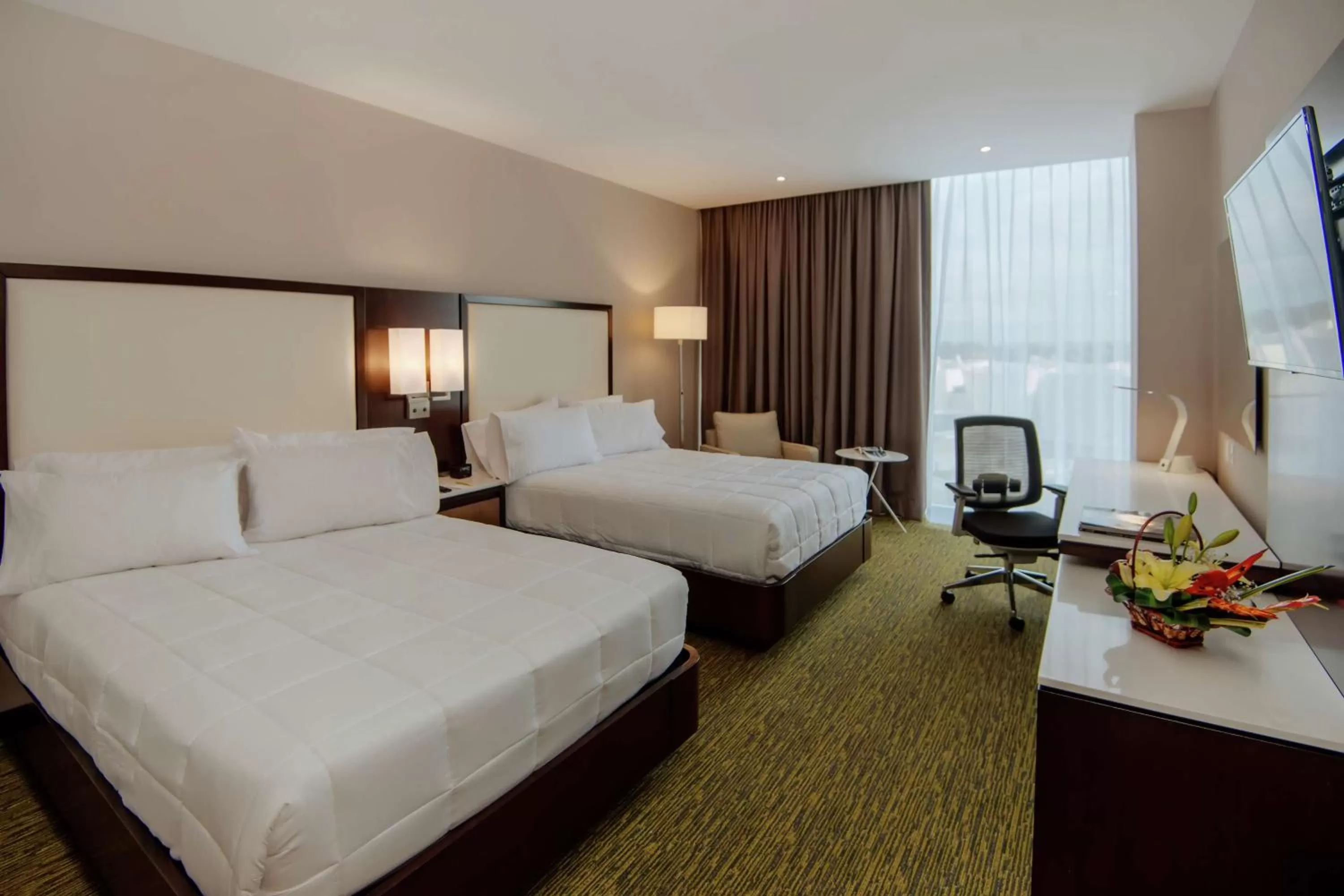 Bedroom, Bed in Hilton Garden Inn Puebla Angelopolis