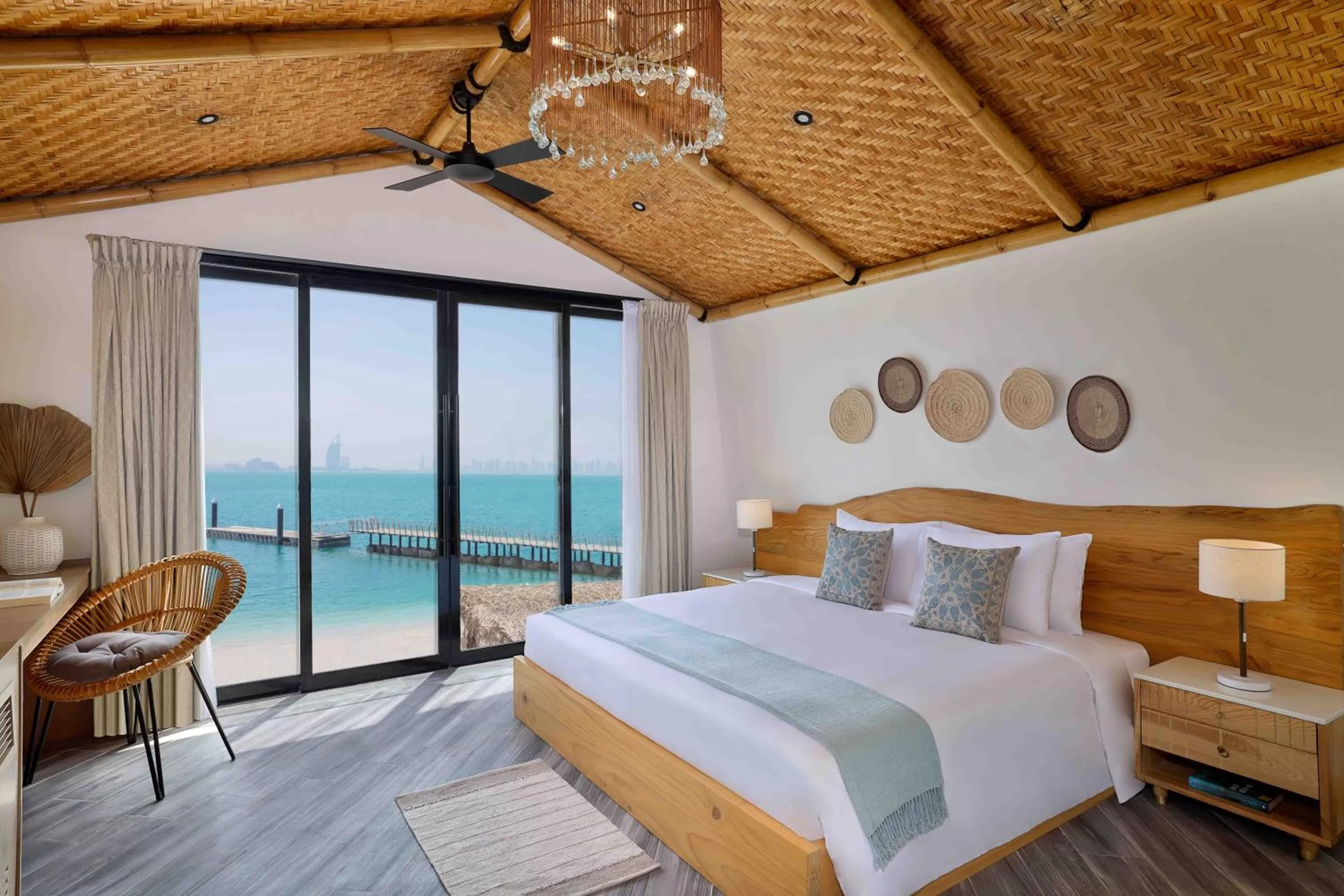 Bedroom, Bed in Anantara World Islands Dubai Resort