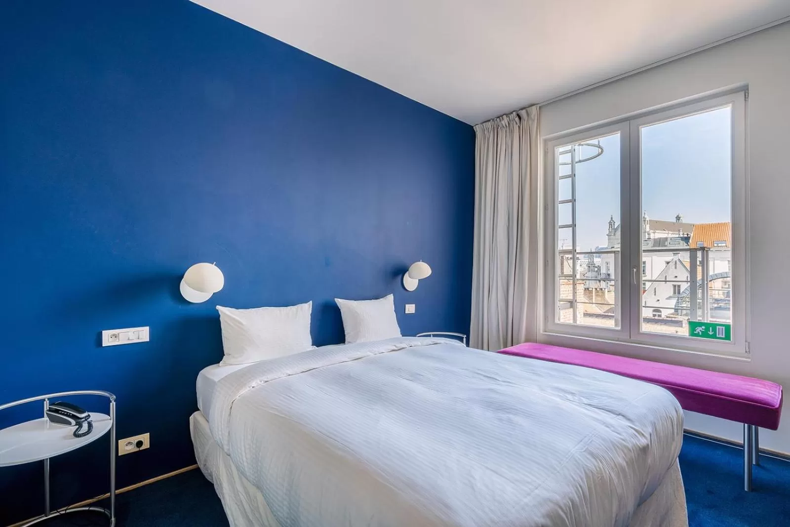Bed in Smartflats - Pacific Brussels