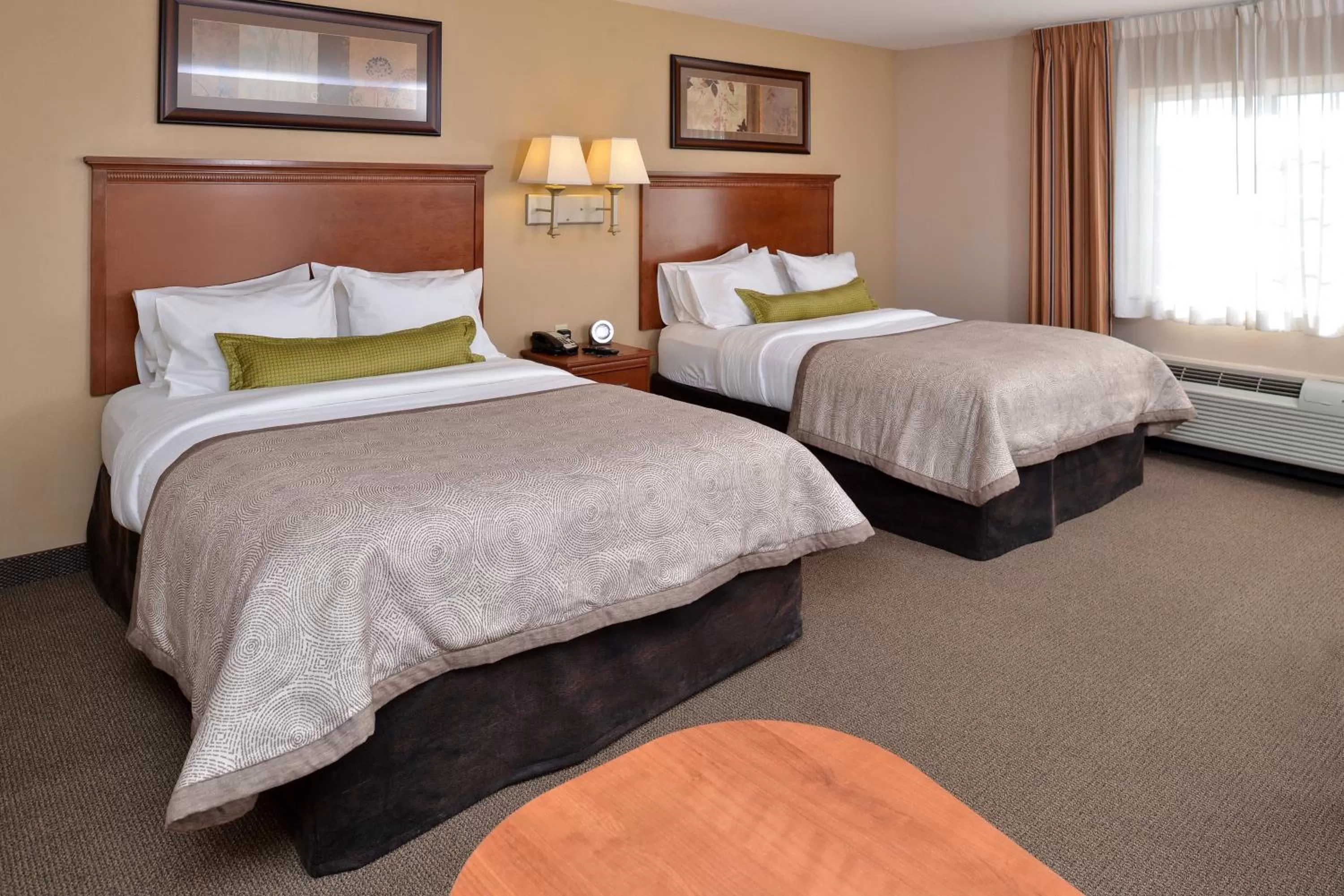 Photo of the whole room, Bed in Candlewood Suites Williston by IHG