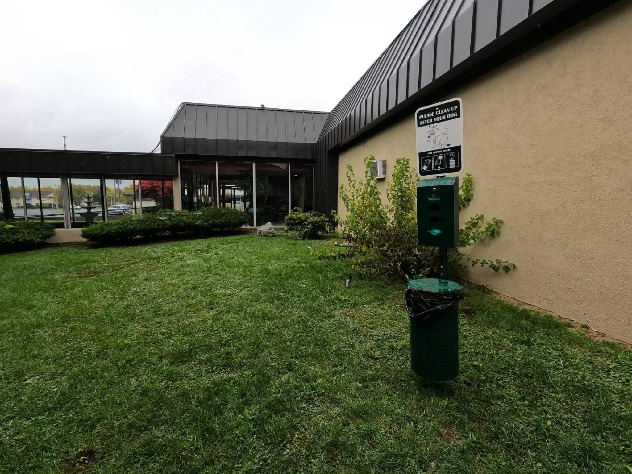 Property building in Red Roof Inn Reading