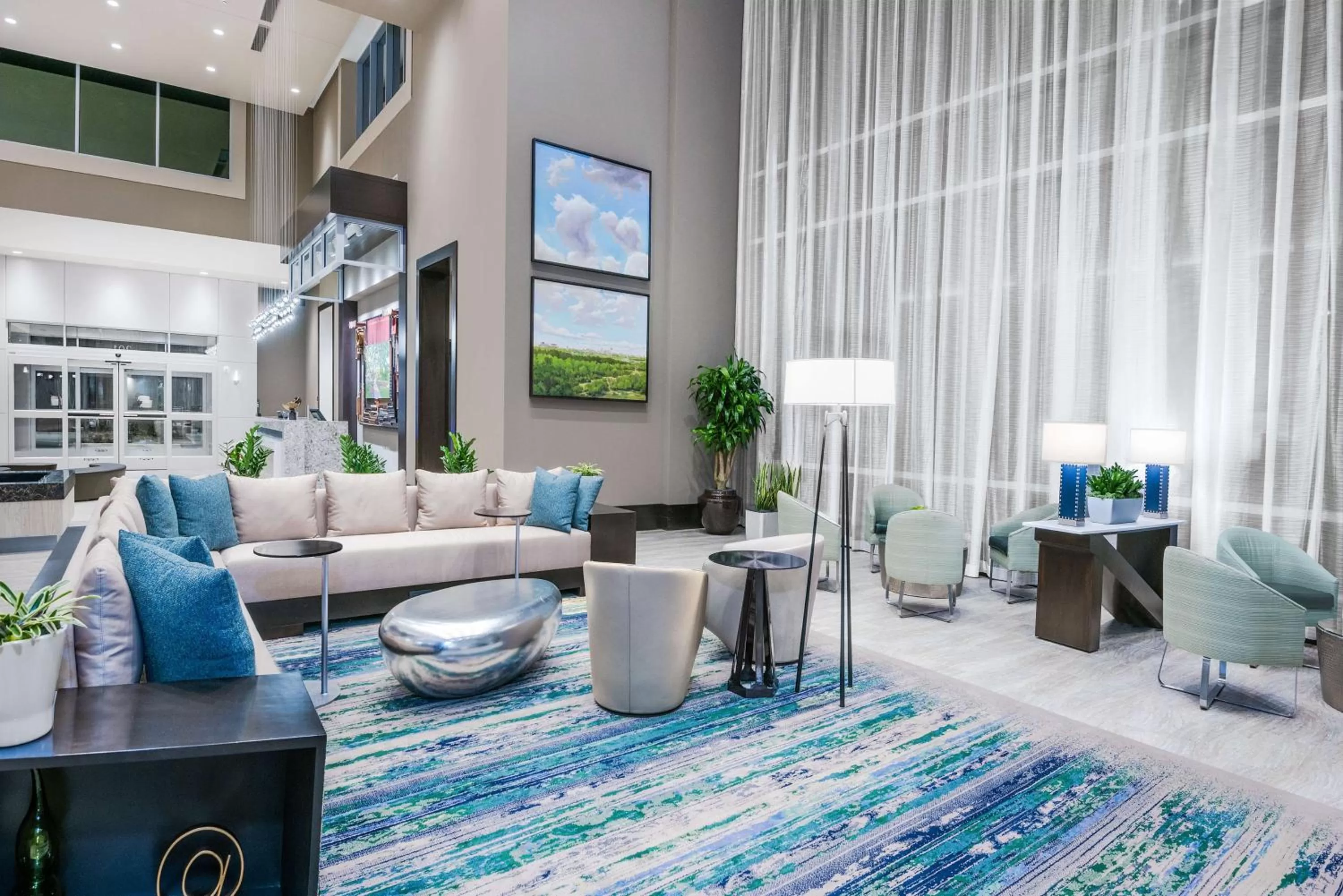 Lobby or reception in Embassy Suites By Hilton College Station