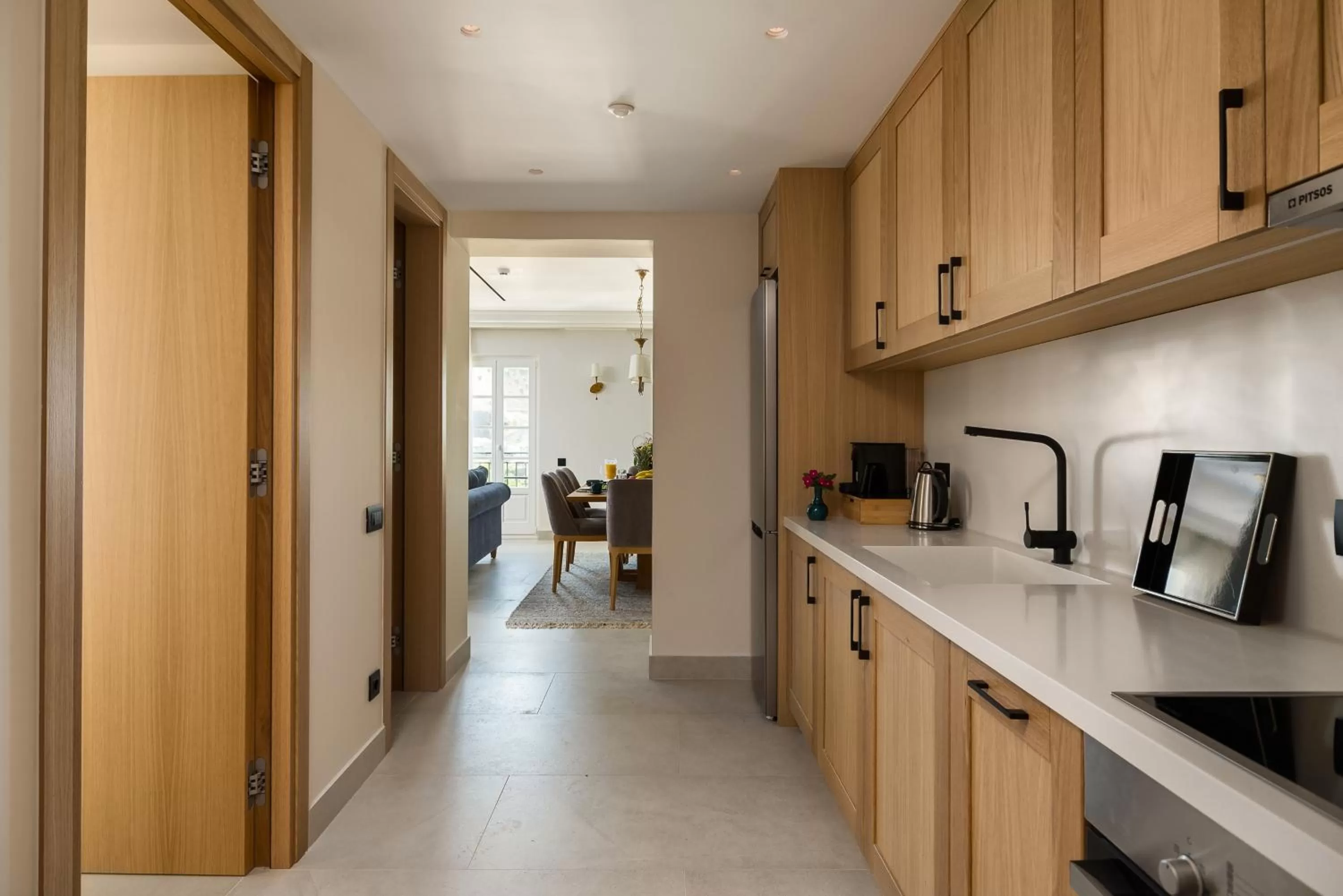 Kitchen or kitchenette in New York Luxury Suites