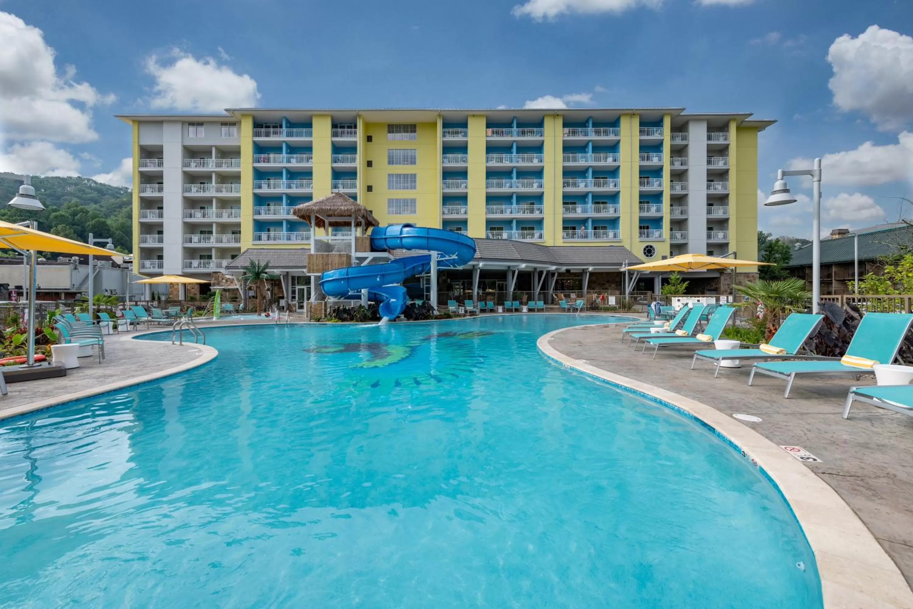 Swimming pool in Margaritaville Resort Gatlinburg