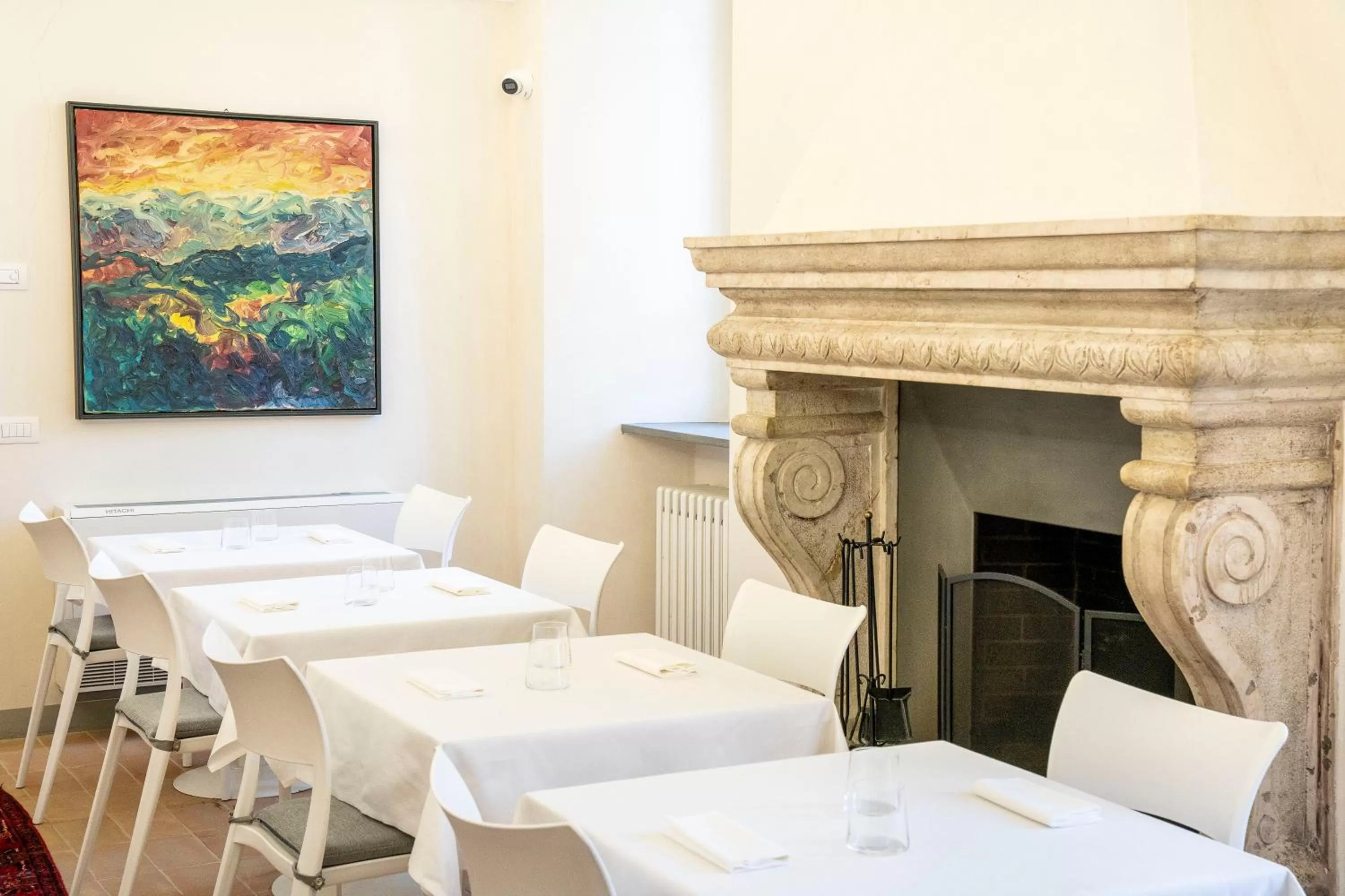 Restaurant/places to eat in VILLA MANZONI