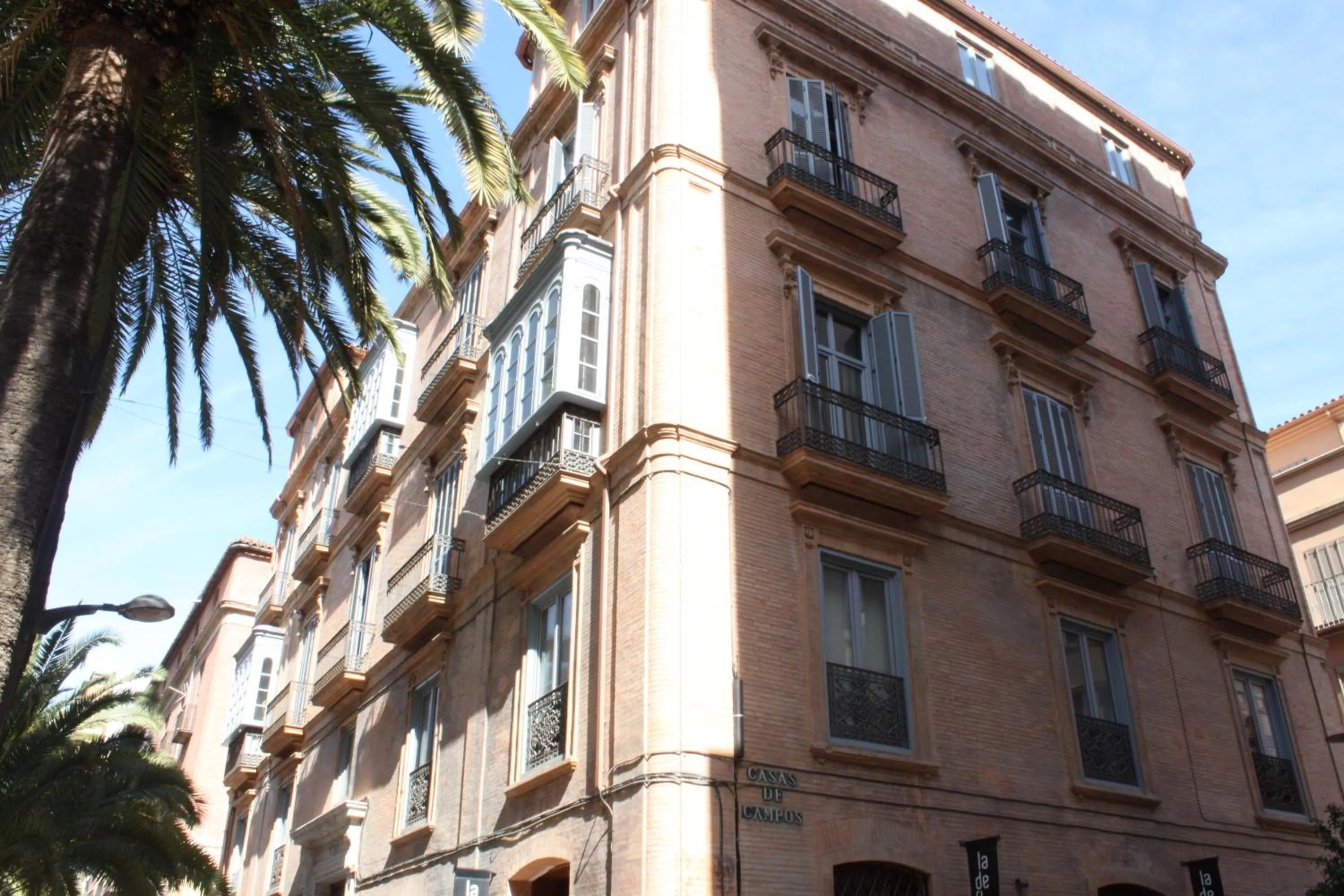 Property building in Life Apartments Alameda Colón