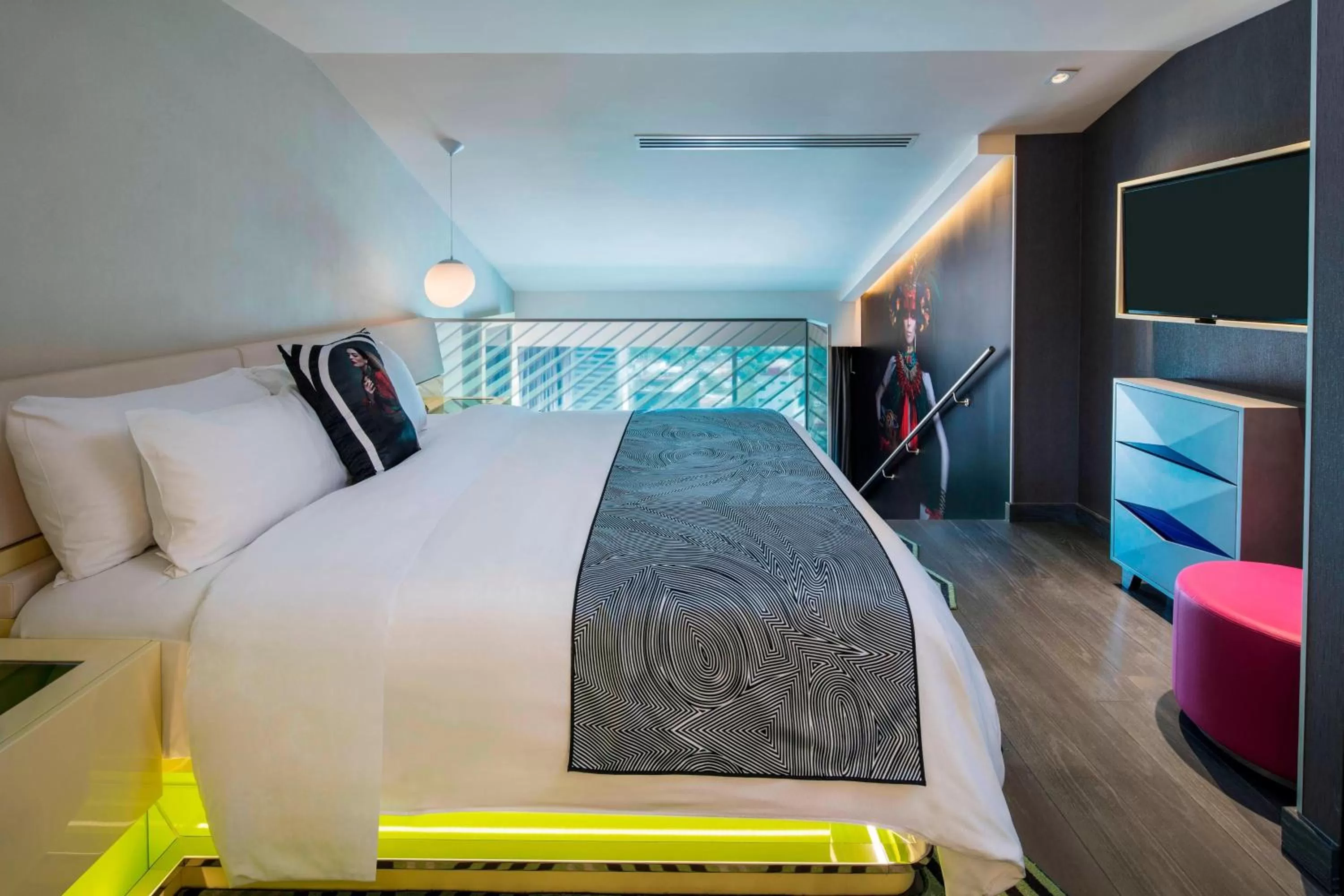 Photo of the whole room, Bed in W Mexico City