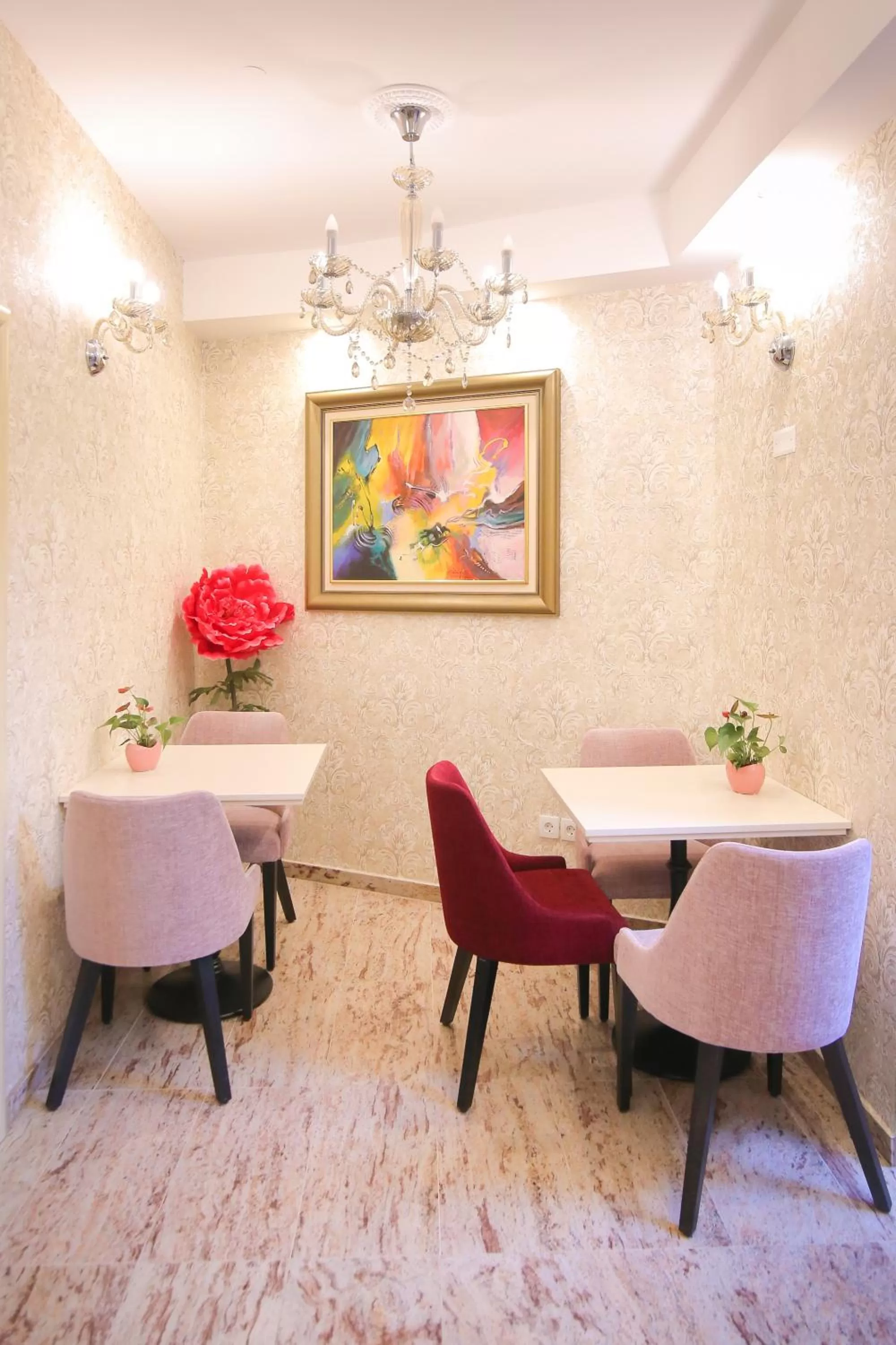 Dining area in Boutique Hotel Asteria