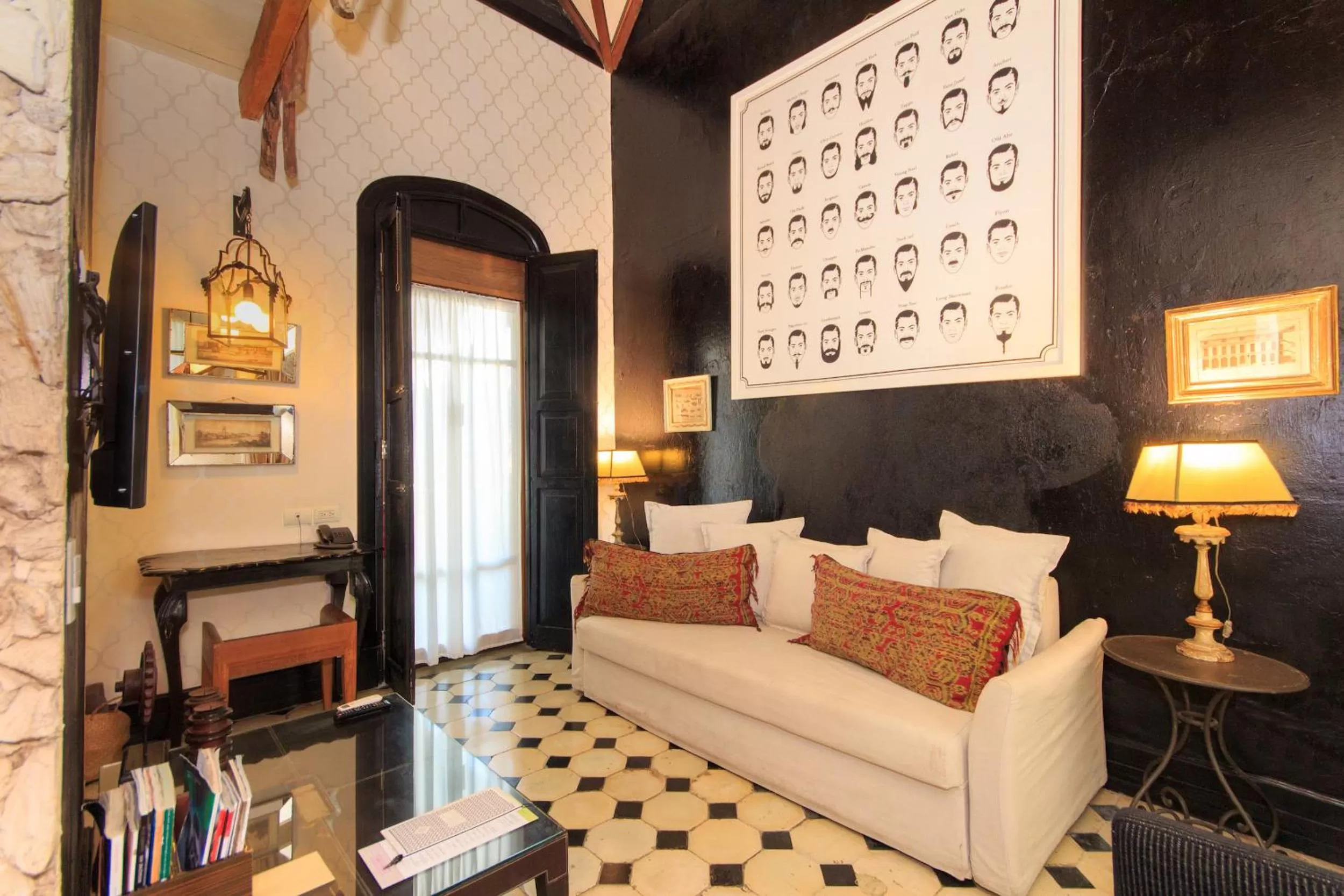 Living room in Hotel Casa Lola Deluxe Gallery