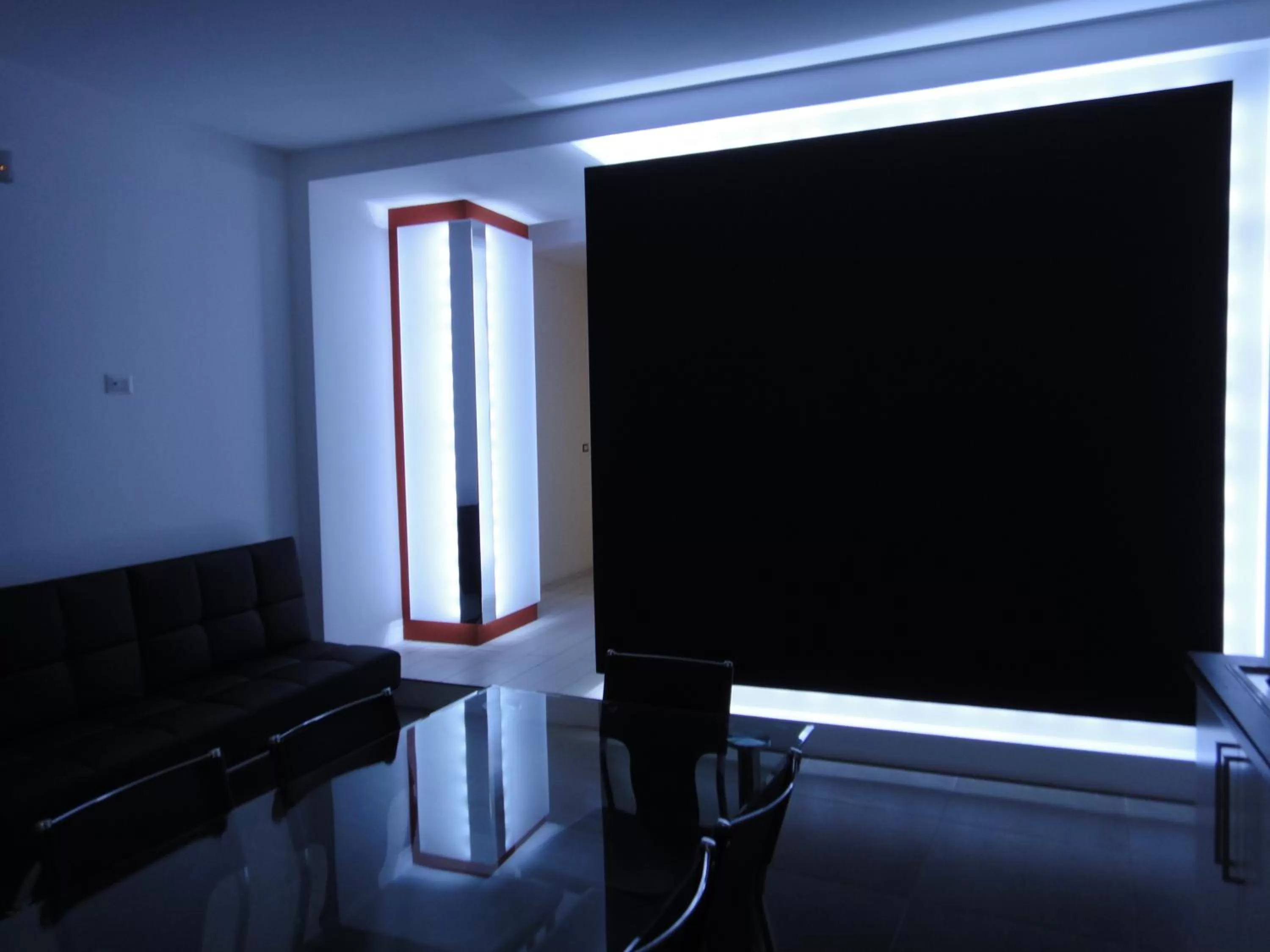 Communal lounge/ TV room in Villino Erminia - Seaside Art b&b