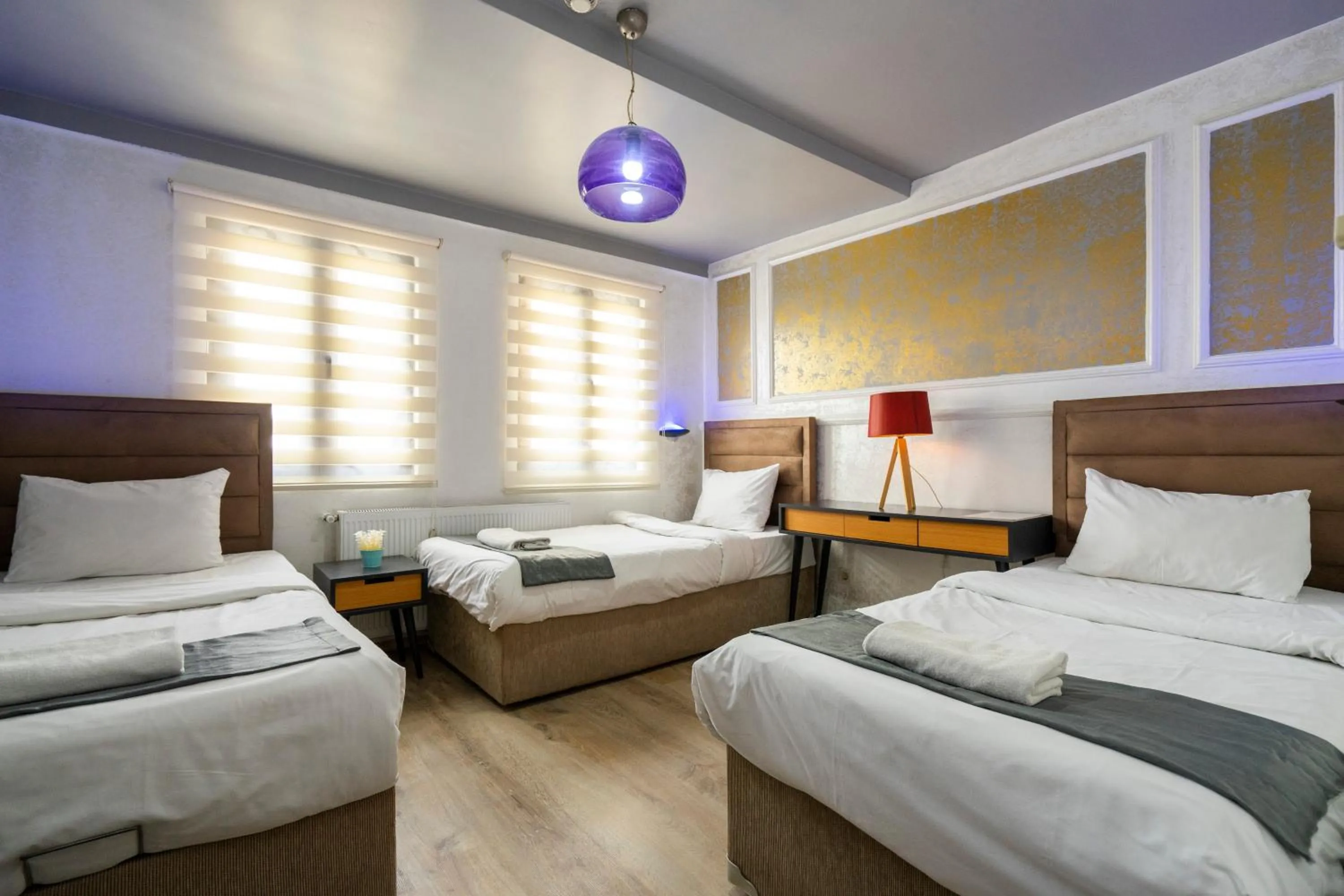 Photo of the whole room, Bed in Taksim Alya Suites