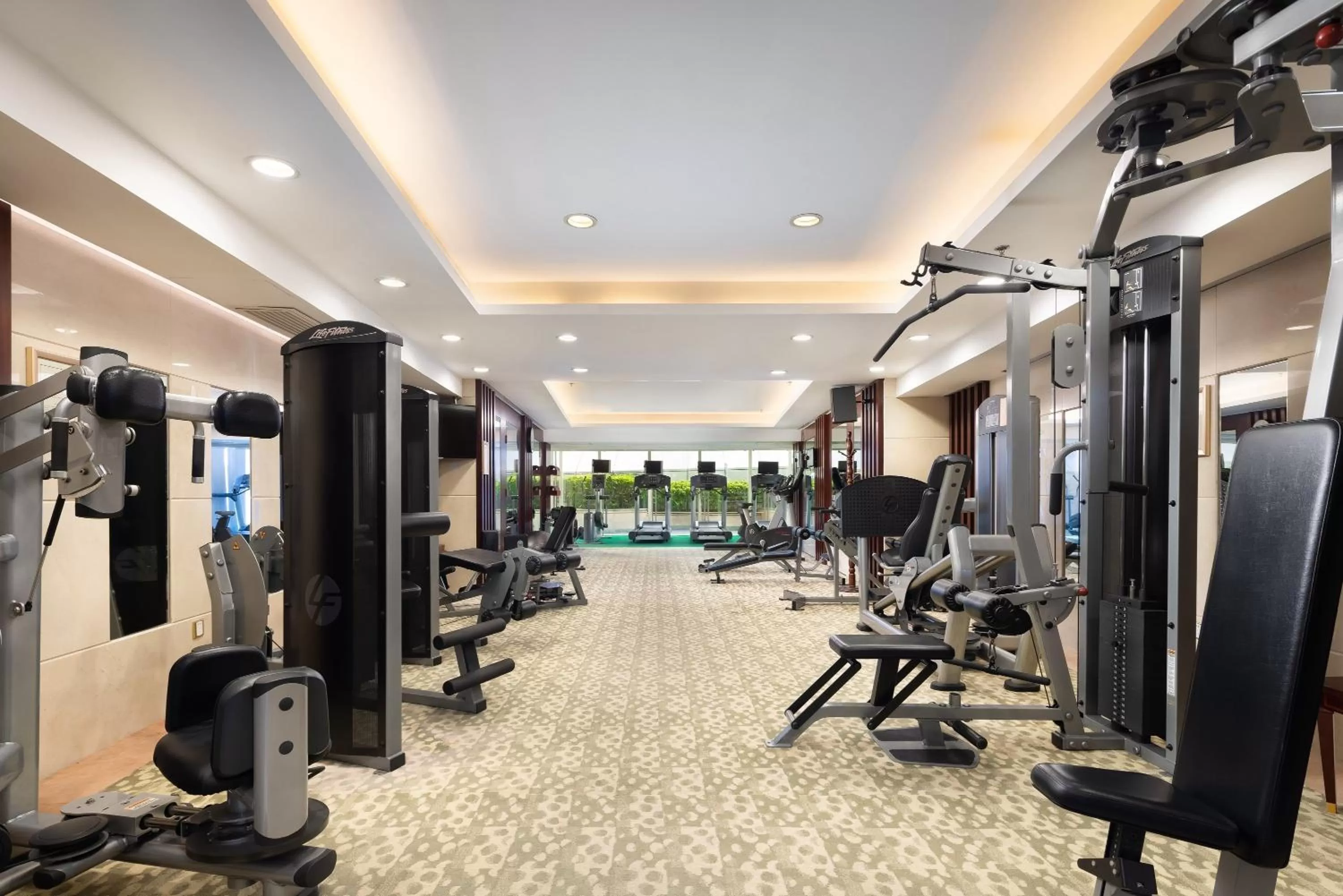 Fitness centre/facilities in Crowne Plaza Hotel & Suites Landmark Shenzhen by IHG