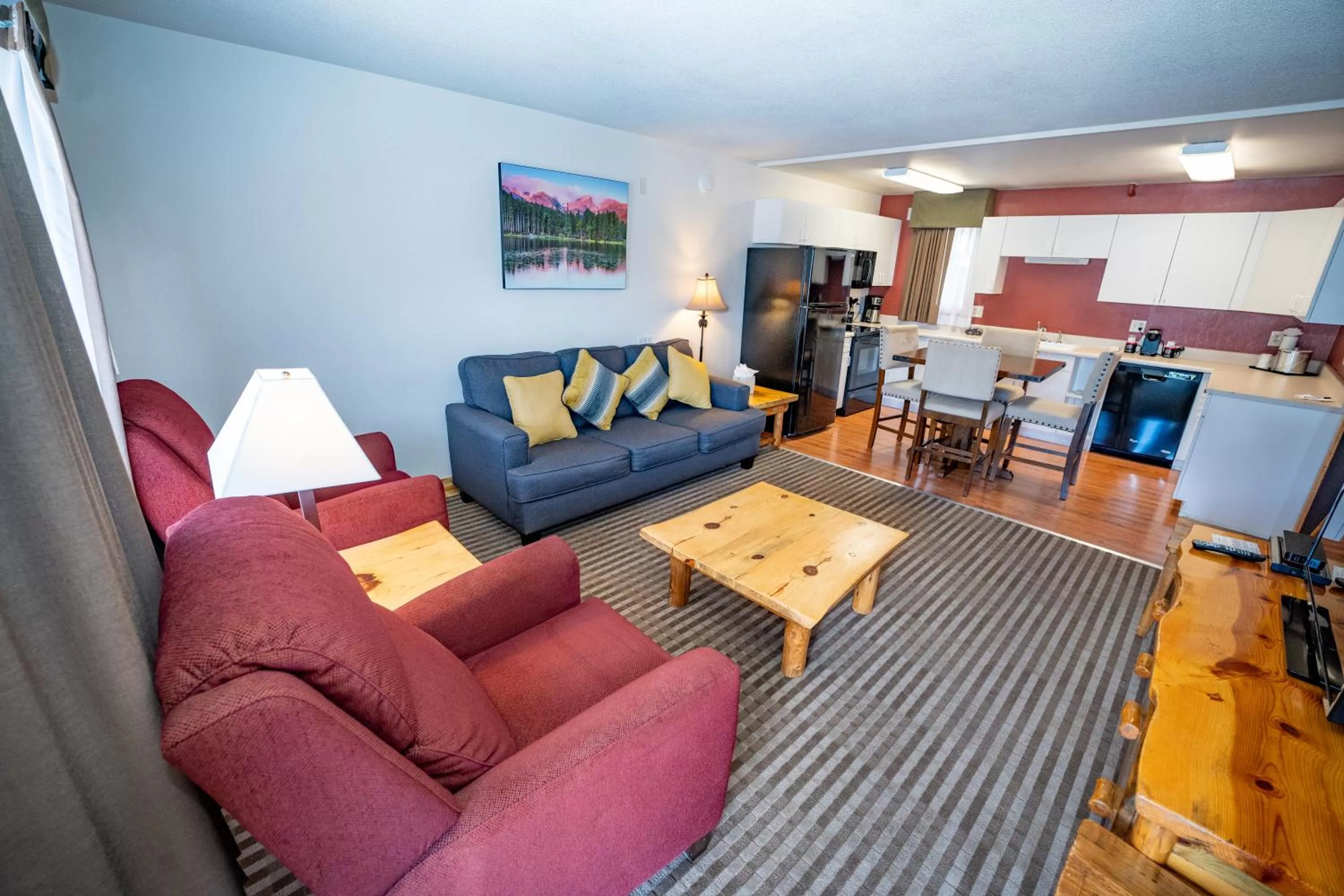 TV and multimedia in Hotel Estes