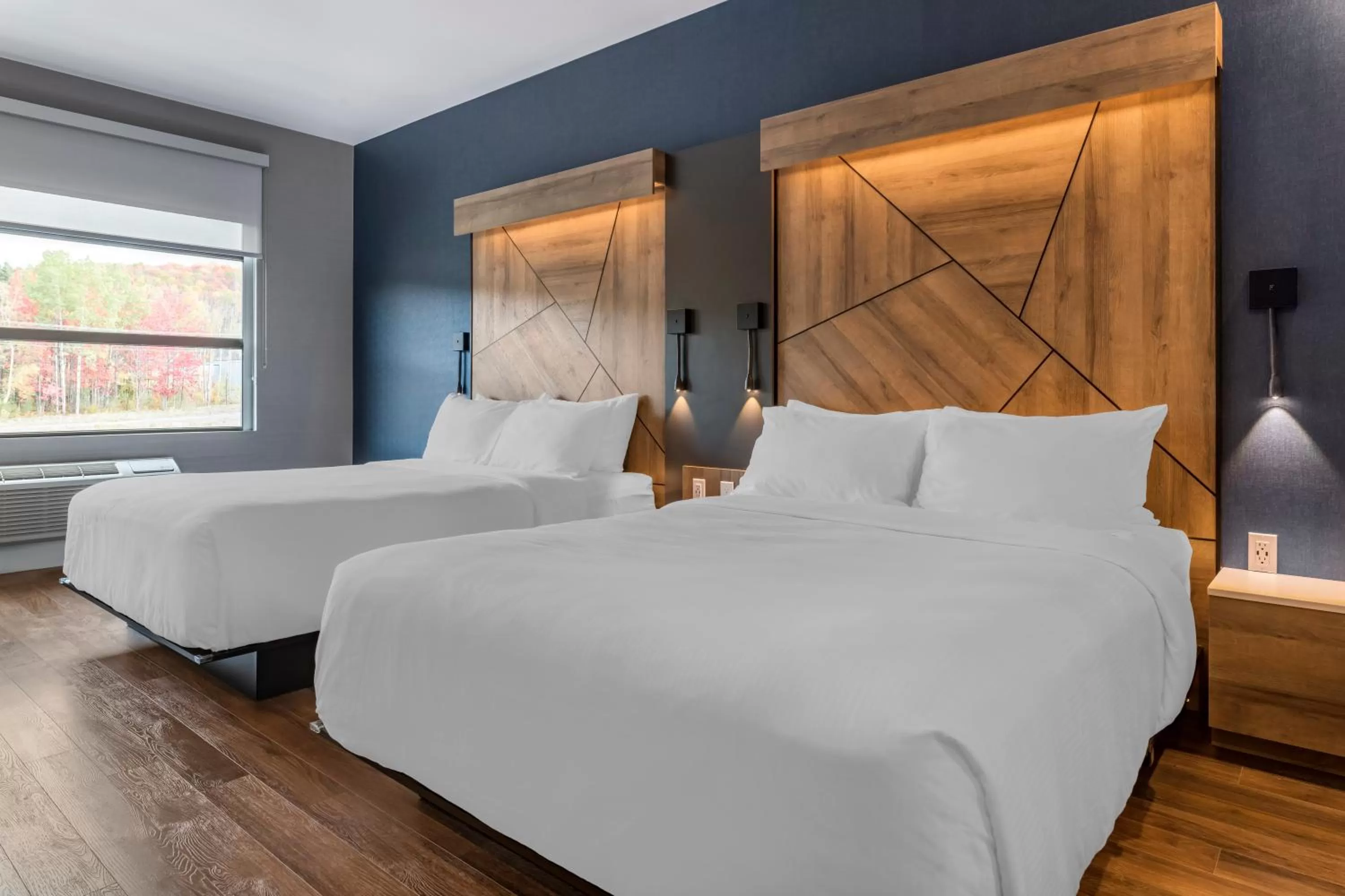 Bed in Quality Hotel & Conference Centre