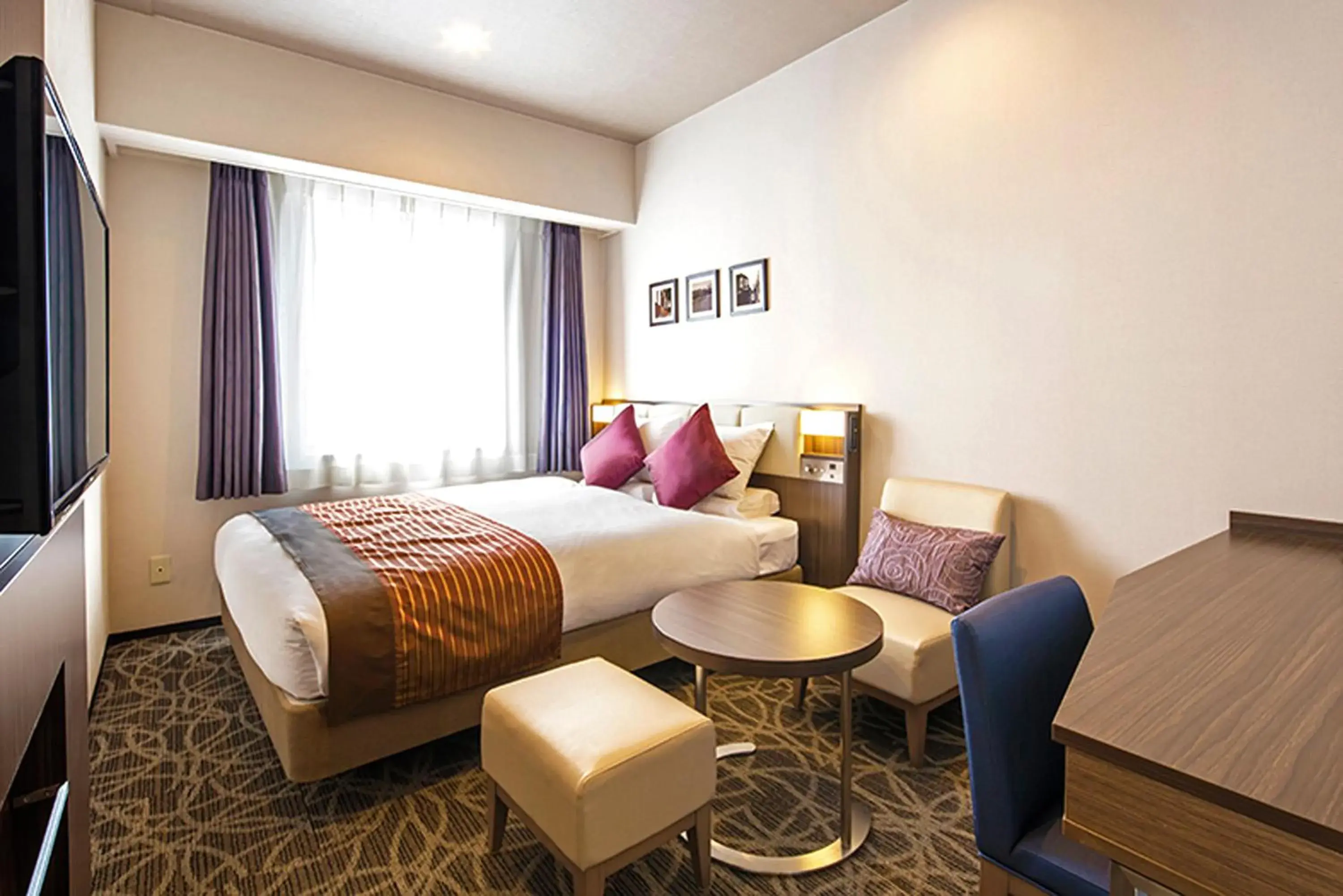 Standard Queen Room - single occupancy - Non-Smoking in HOTEL MYSTAYS Ueno East Standard Queen Room - single occupancy - Non-Smoking in HOTEL MYSTAYS Ueno East