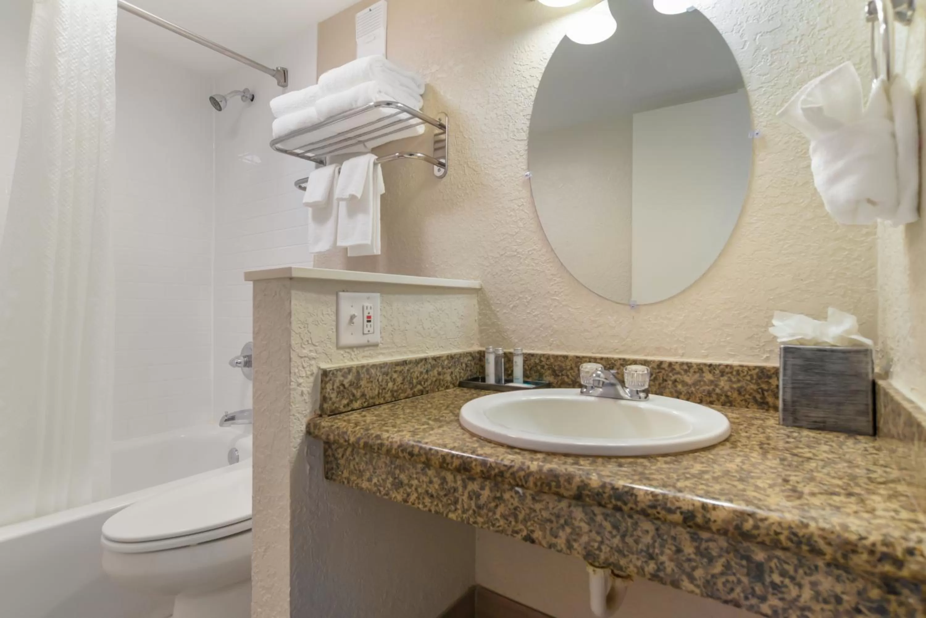 Toilet in Inn on Destin Harbor, an Ascend Collection Hotel