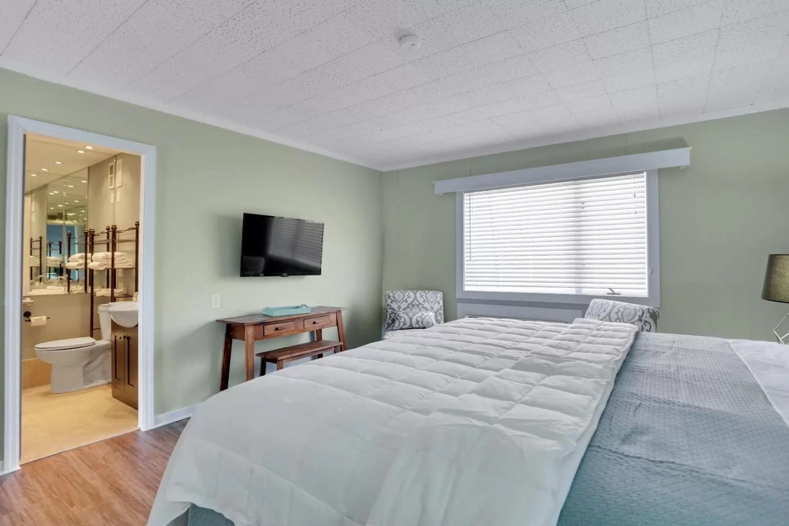 Bed in Allenberry Resort