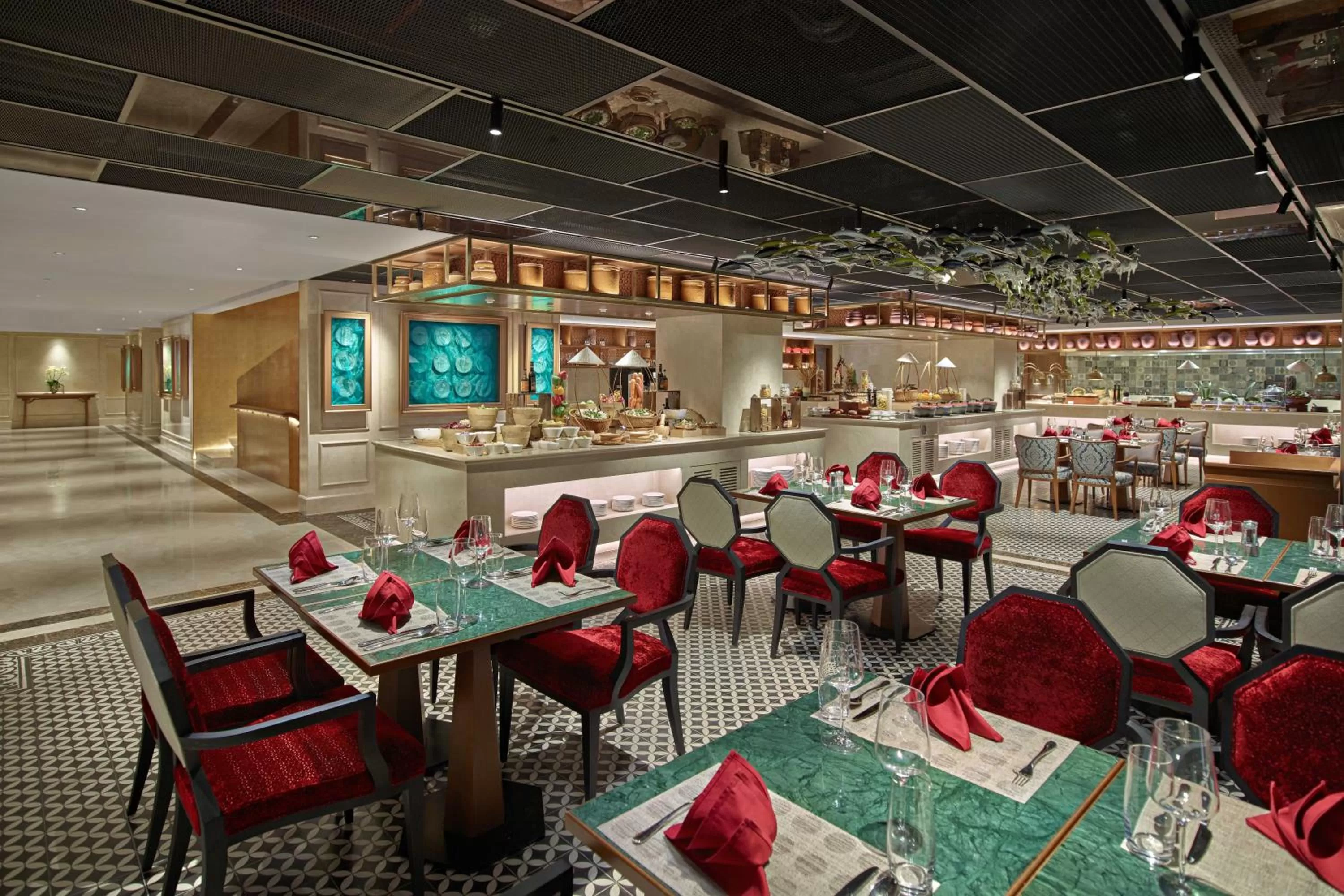 Restaurant/places to eat in Grand Mercure Hanoi