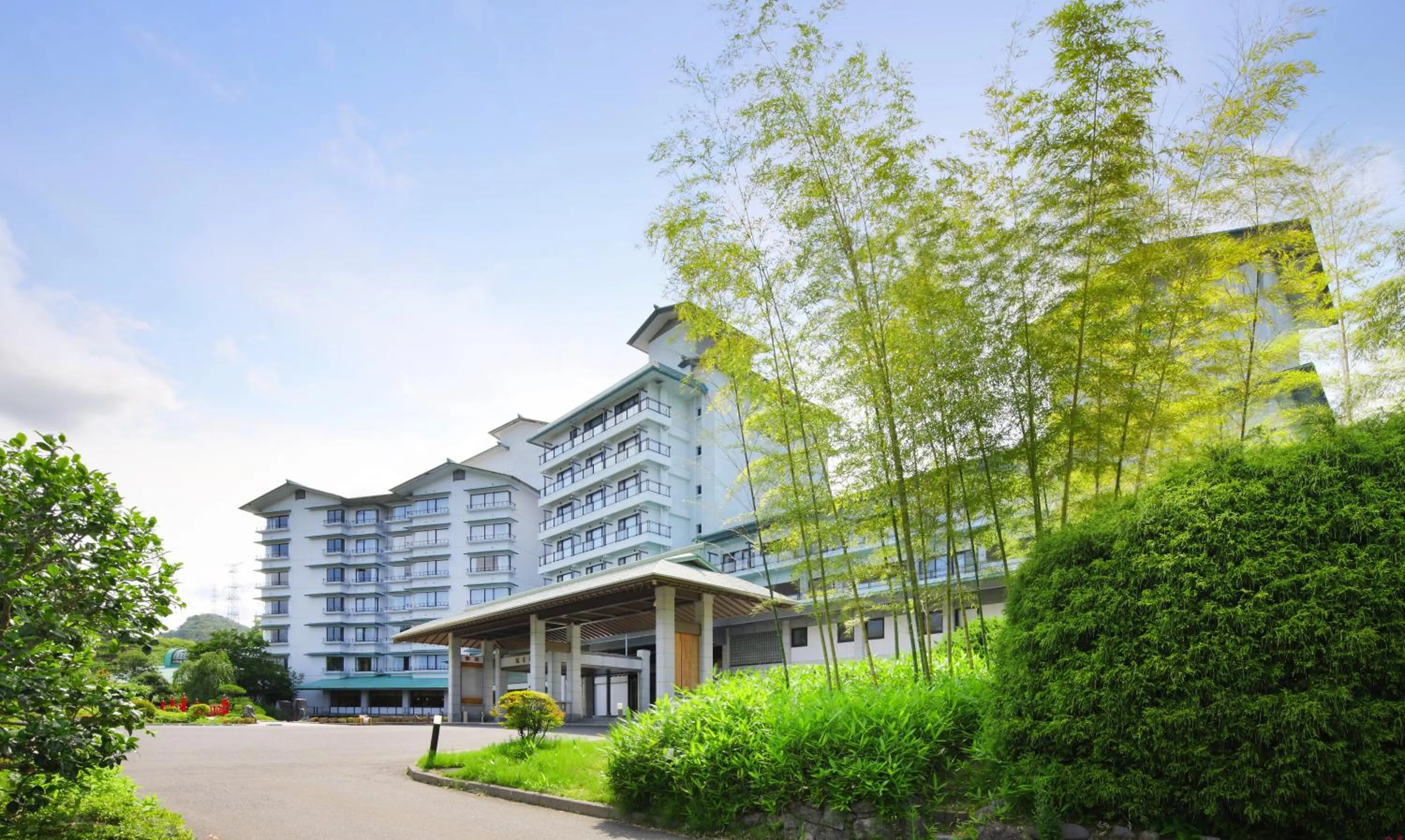 Day, Property Building in Ryokusuitei