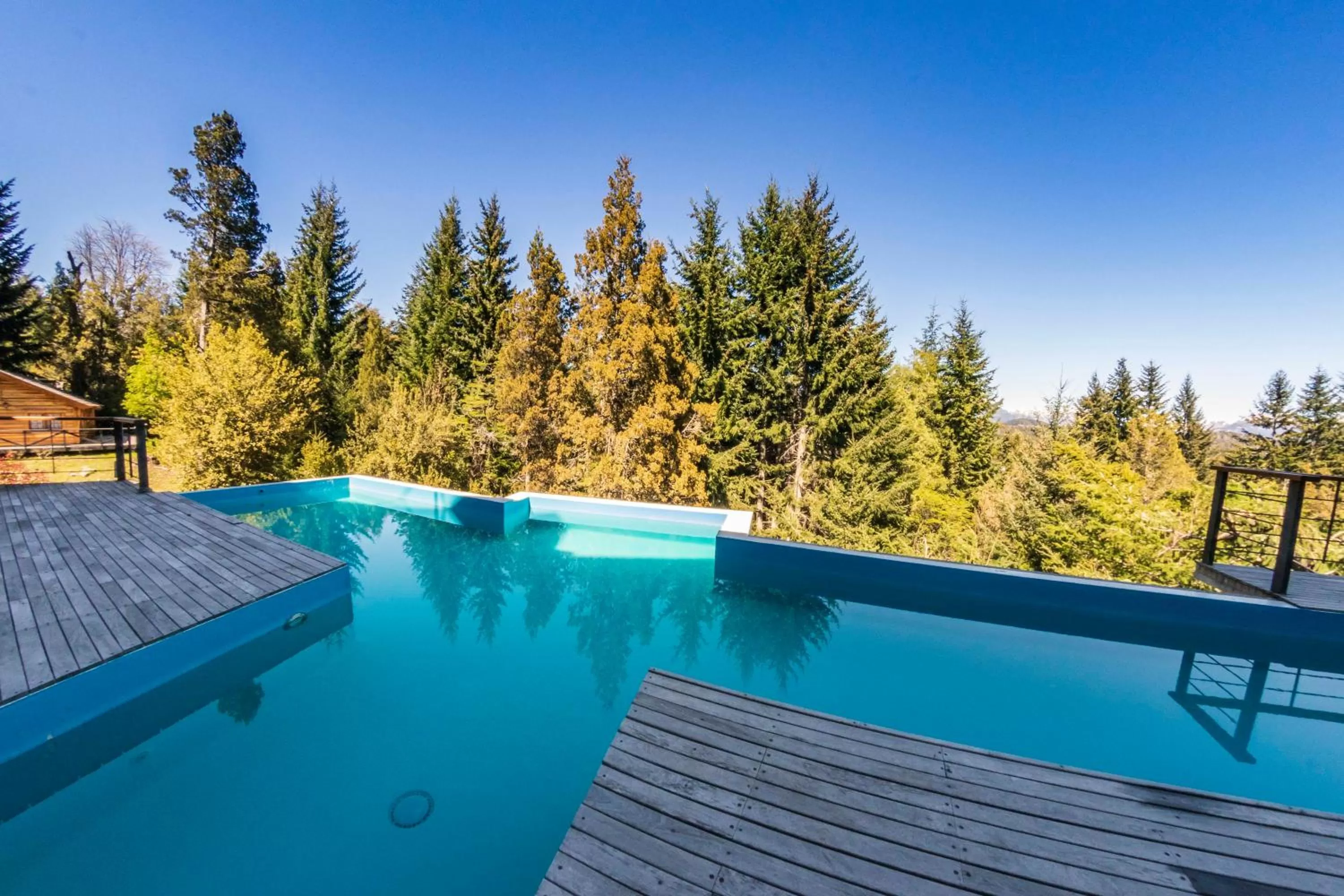 Swimming pool in Ruca Kuyen Golf & Resort