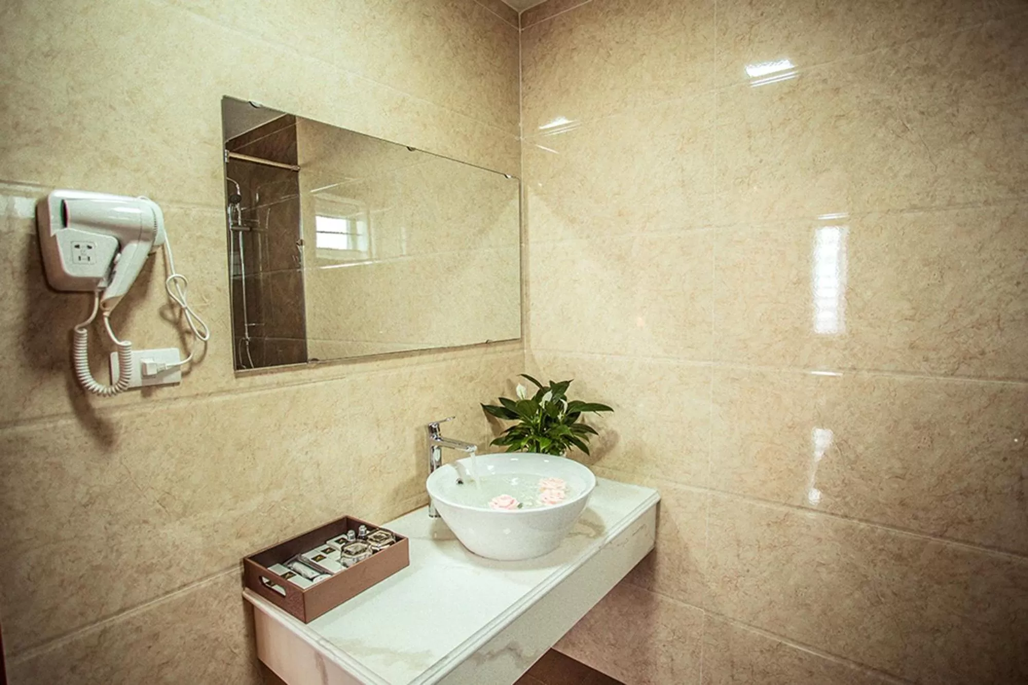 Bathroom in Salina Hotel Ninh Binh