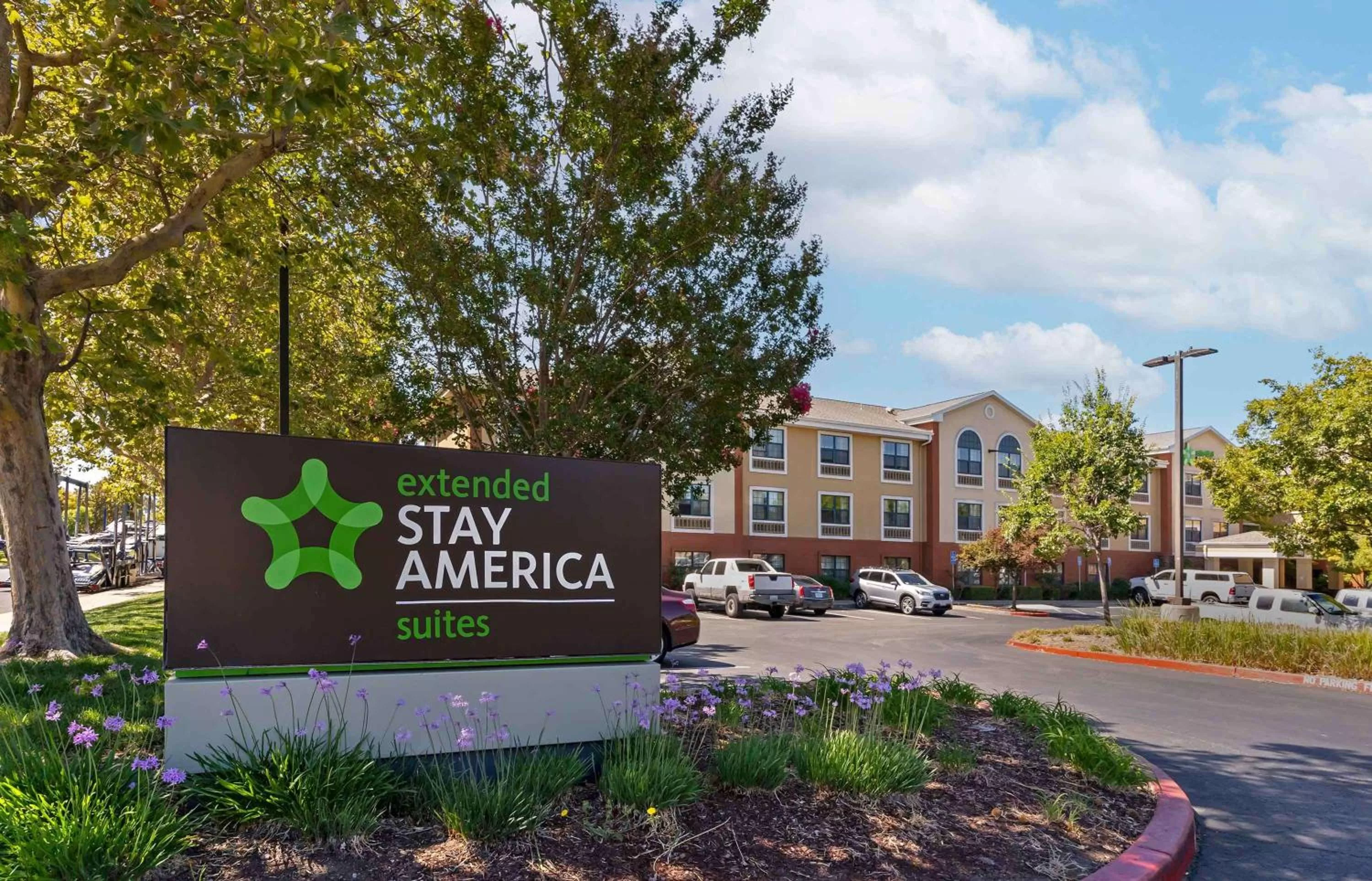 Property building in Extended Stay America Suites - Livermore - Airway Blvd