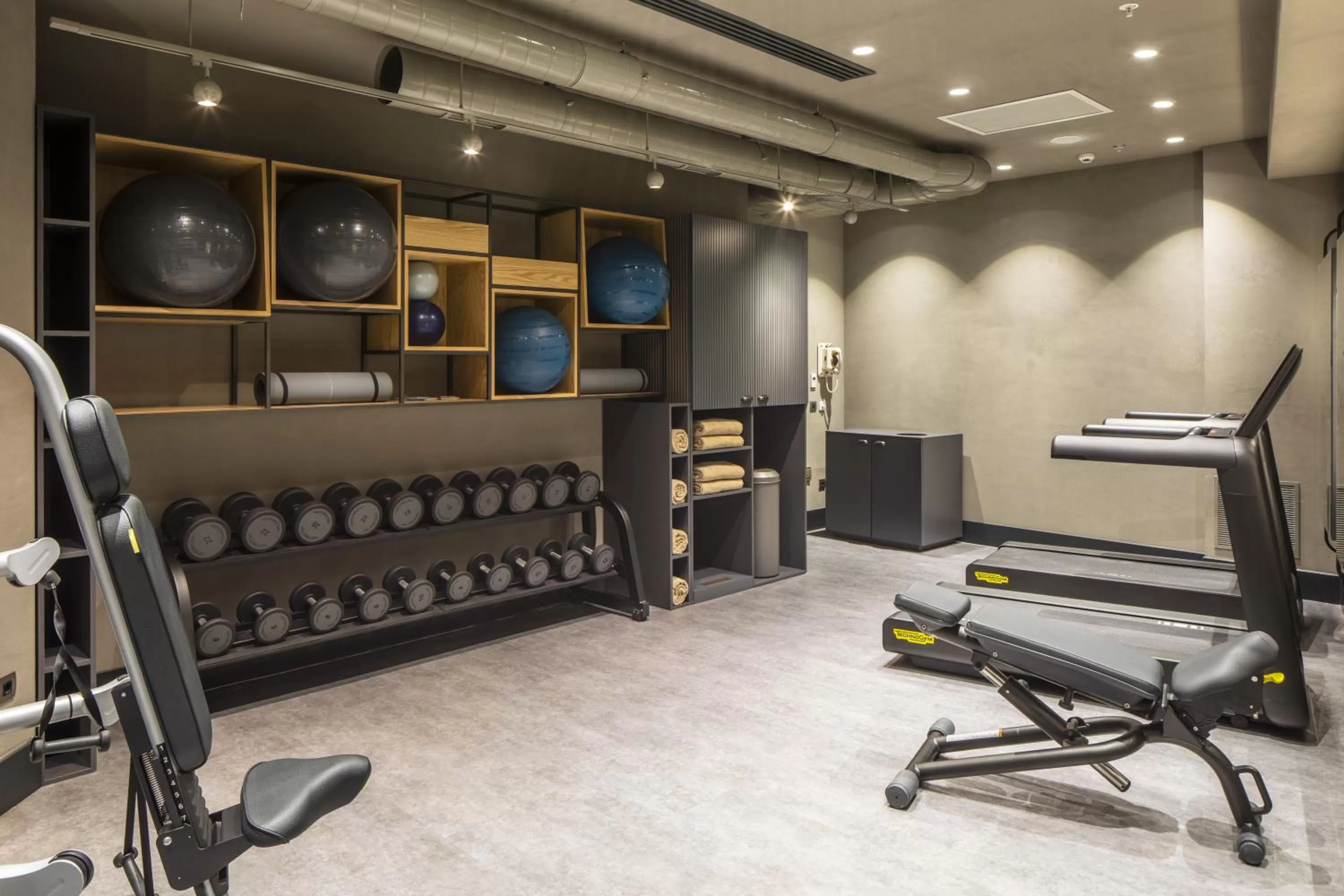 Fitness centre/facilities in Stayso The House Hotel