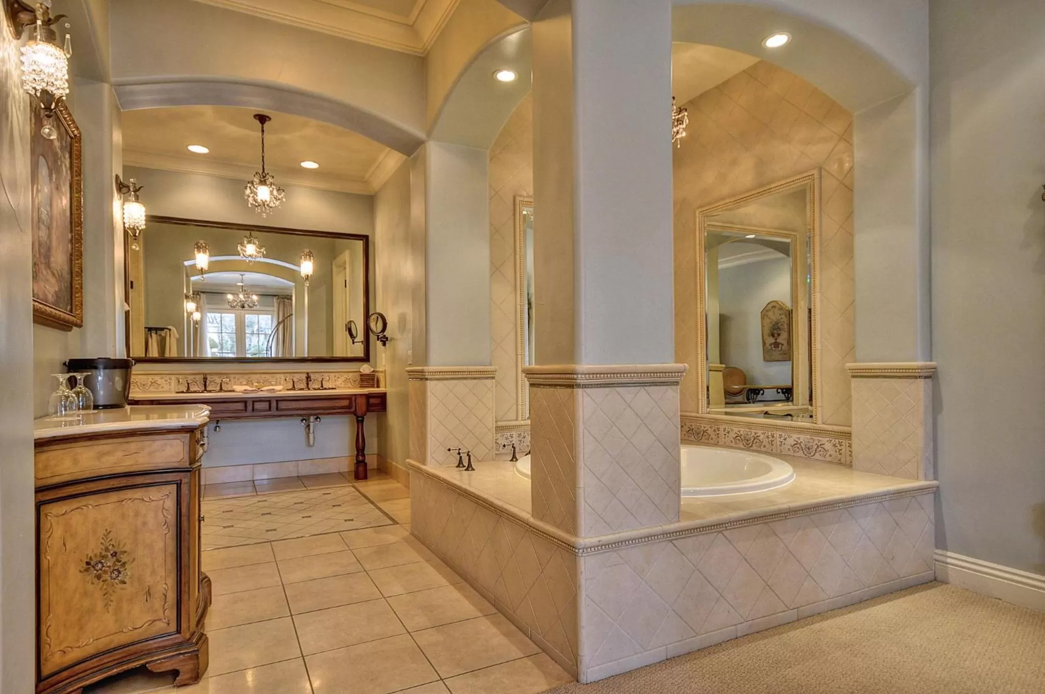 Bathroom in Villa Arden Hills