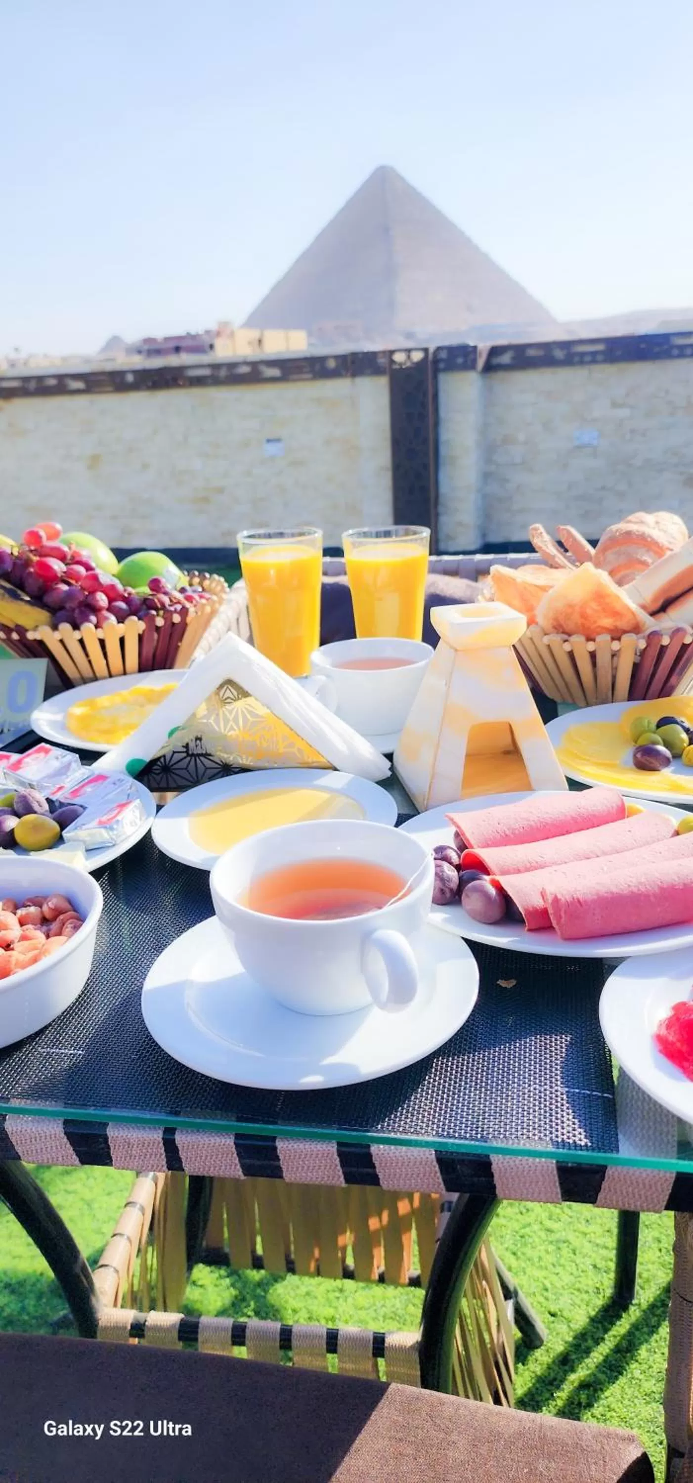 Day in King Cheops Inn - Pyramid View