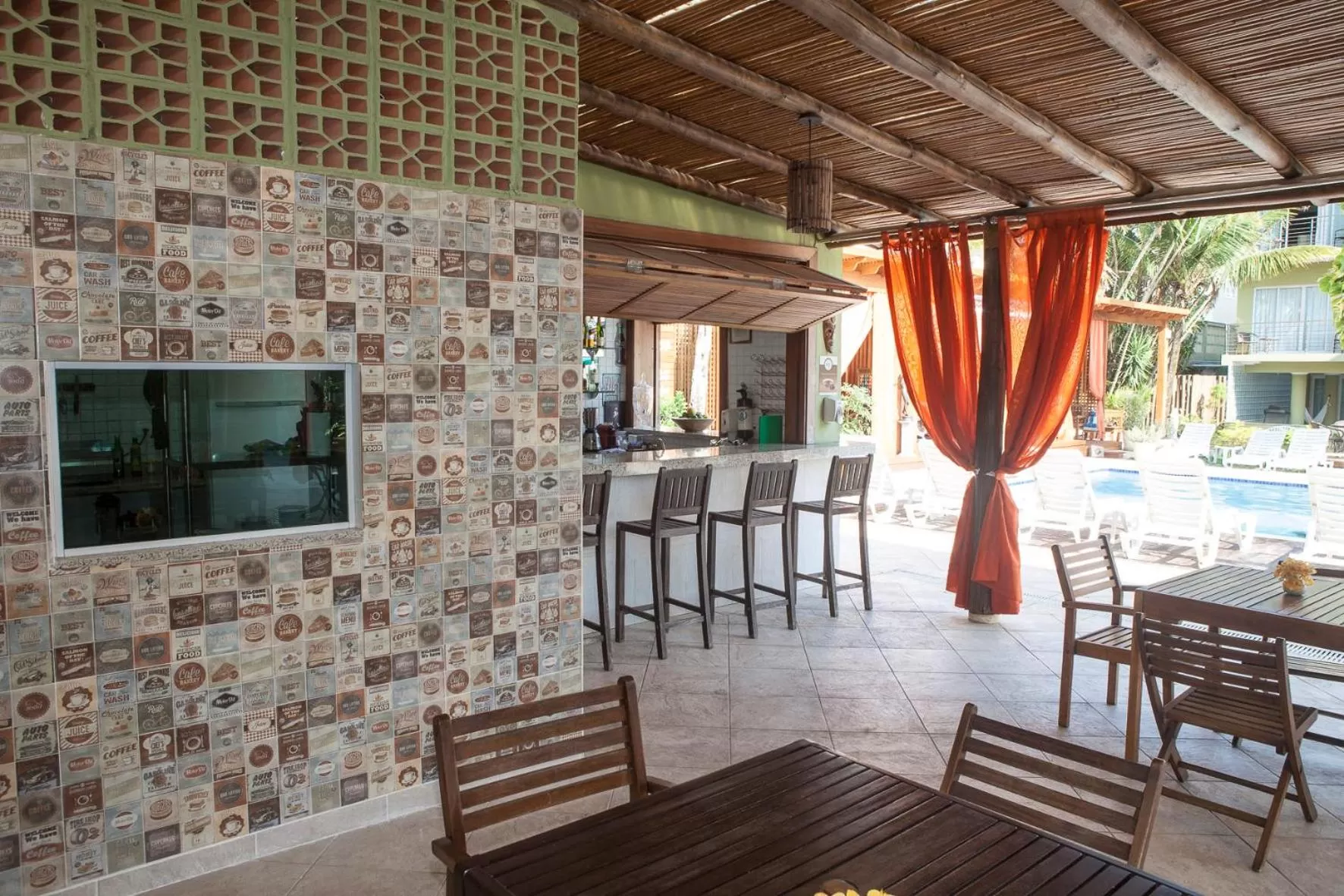 Restaurant/places to eat in Hotel Vicino al Mare - Frente mar