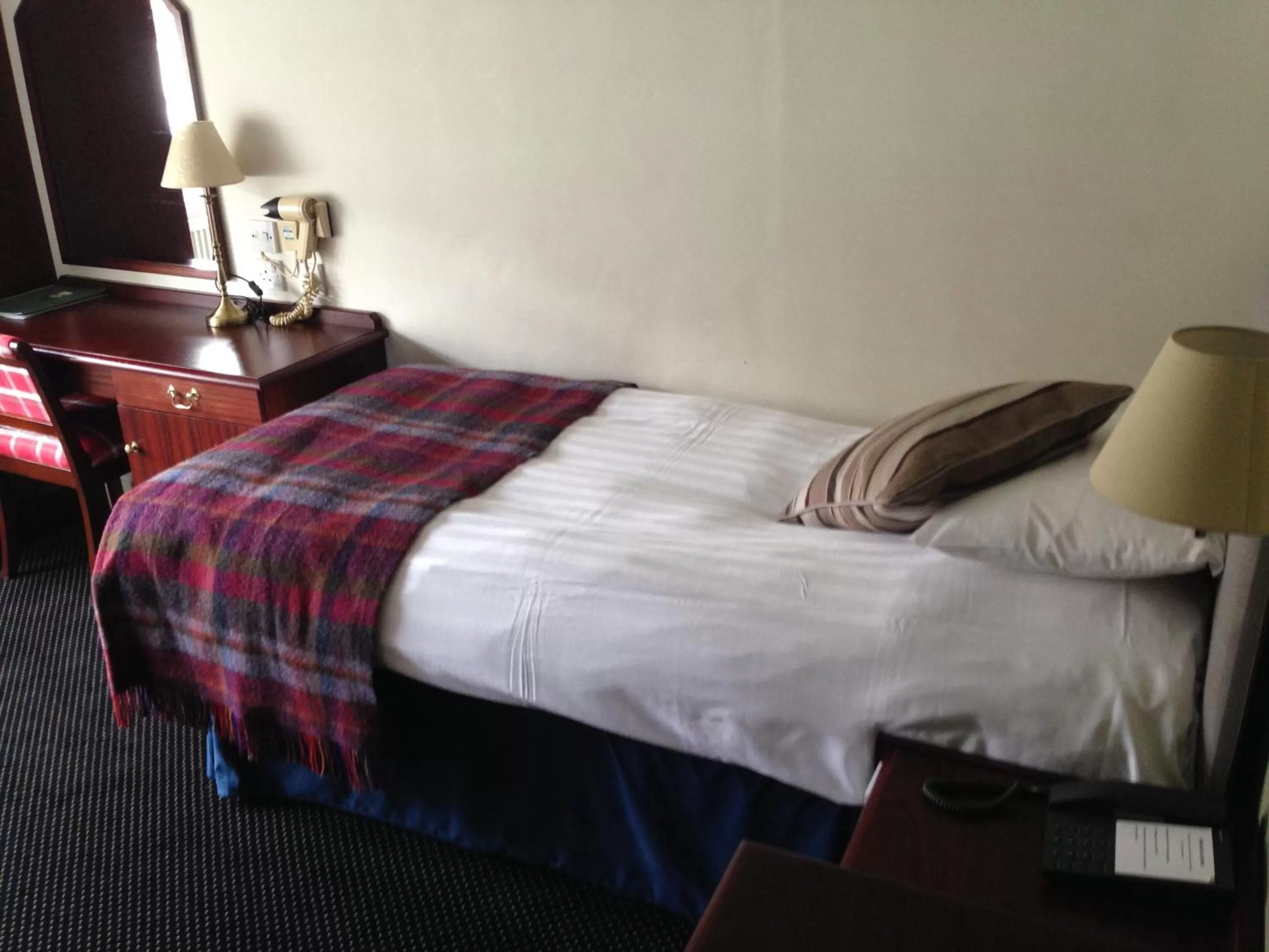 Bed in The Broadway Hotel
