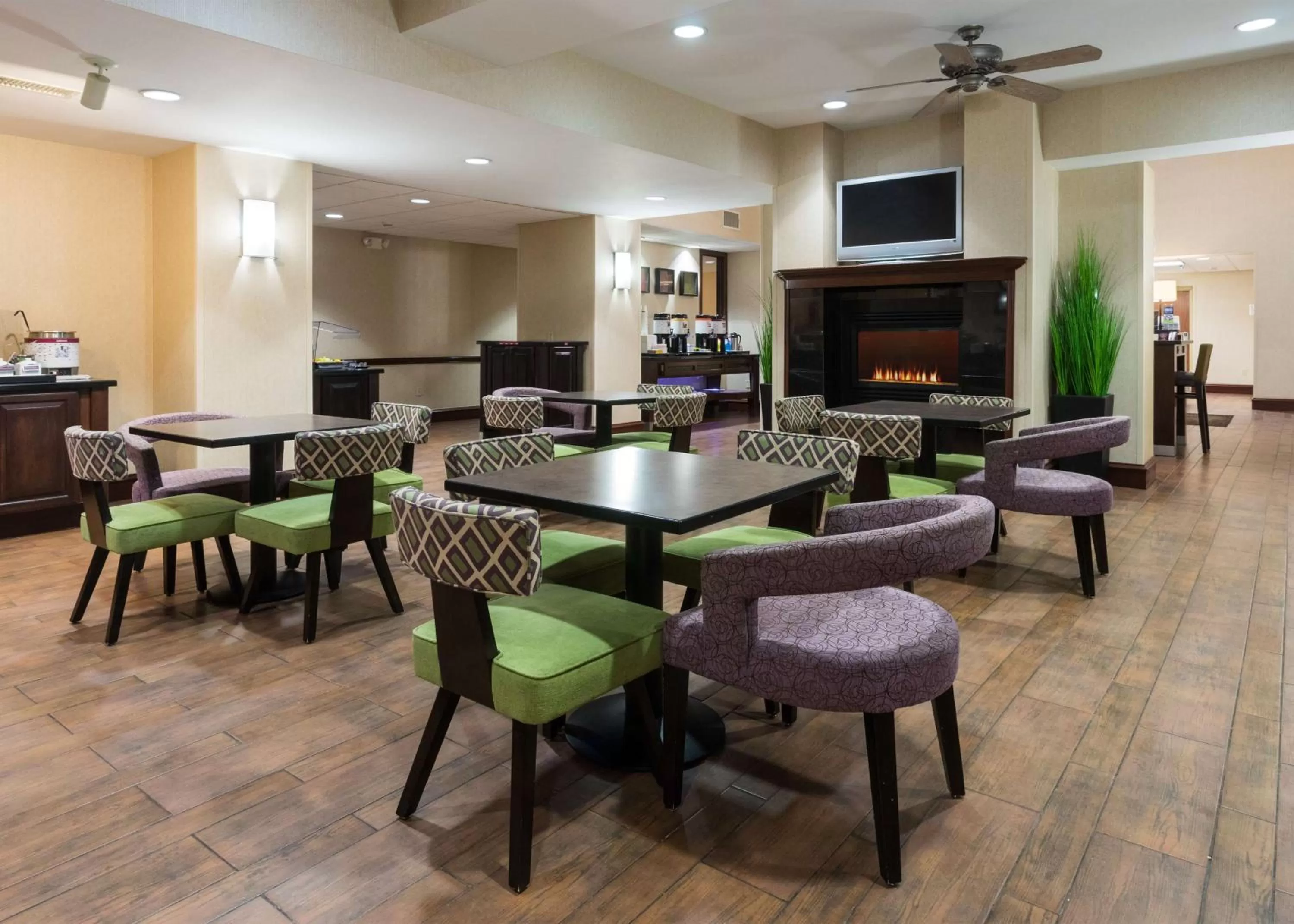Restaurant/places to eat in Hampton Inn by Hilton Odessa