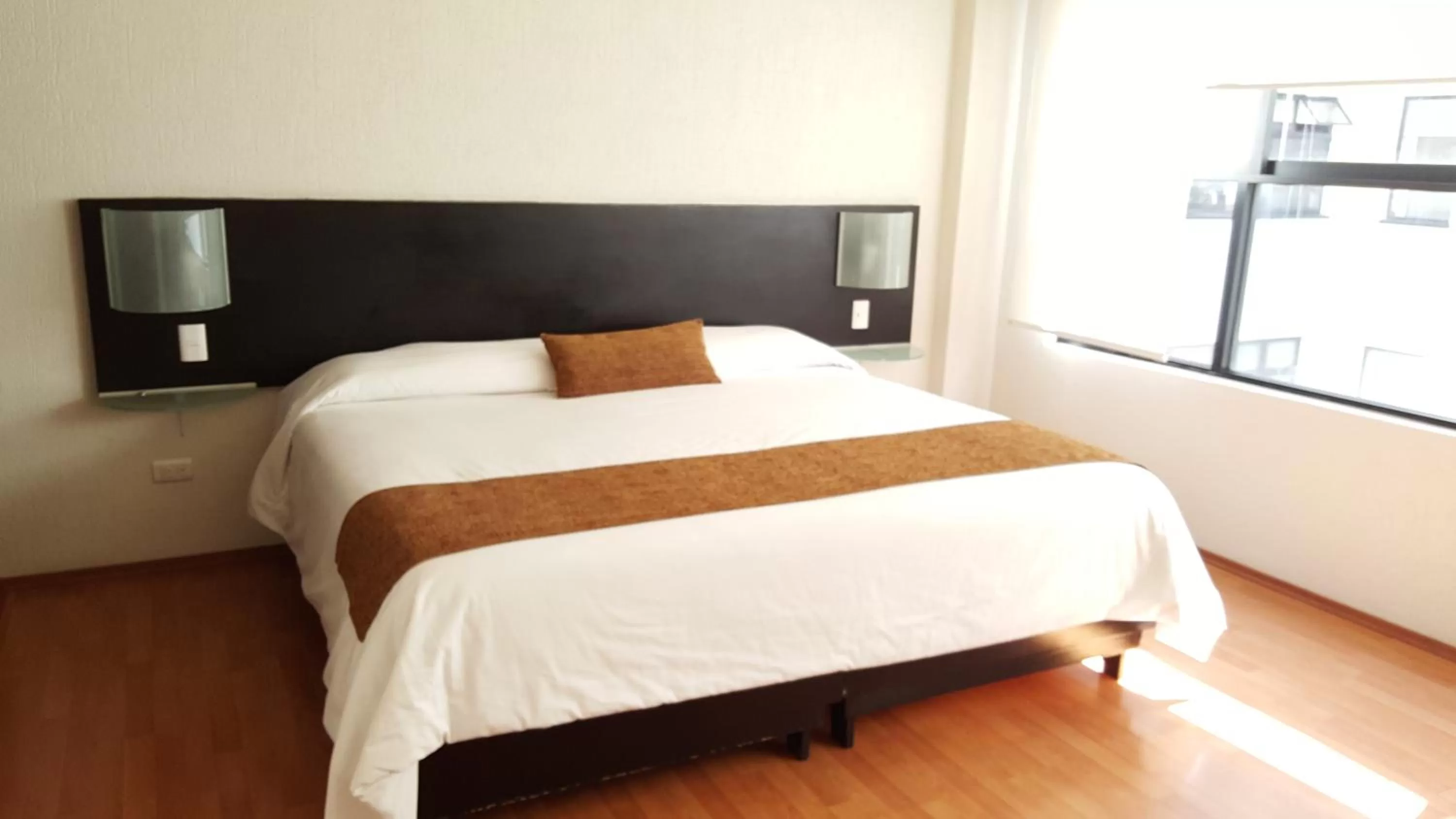 Bed in Grupo Kings Suites -Platon 436