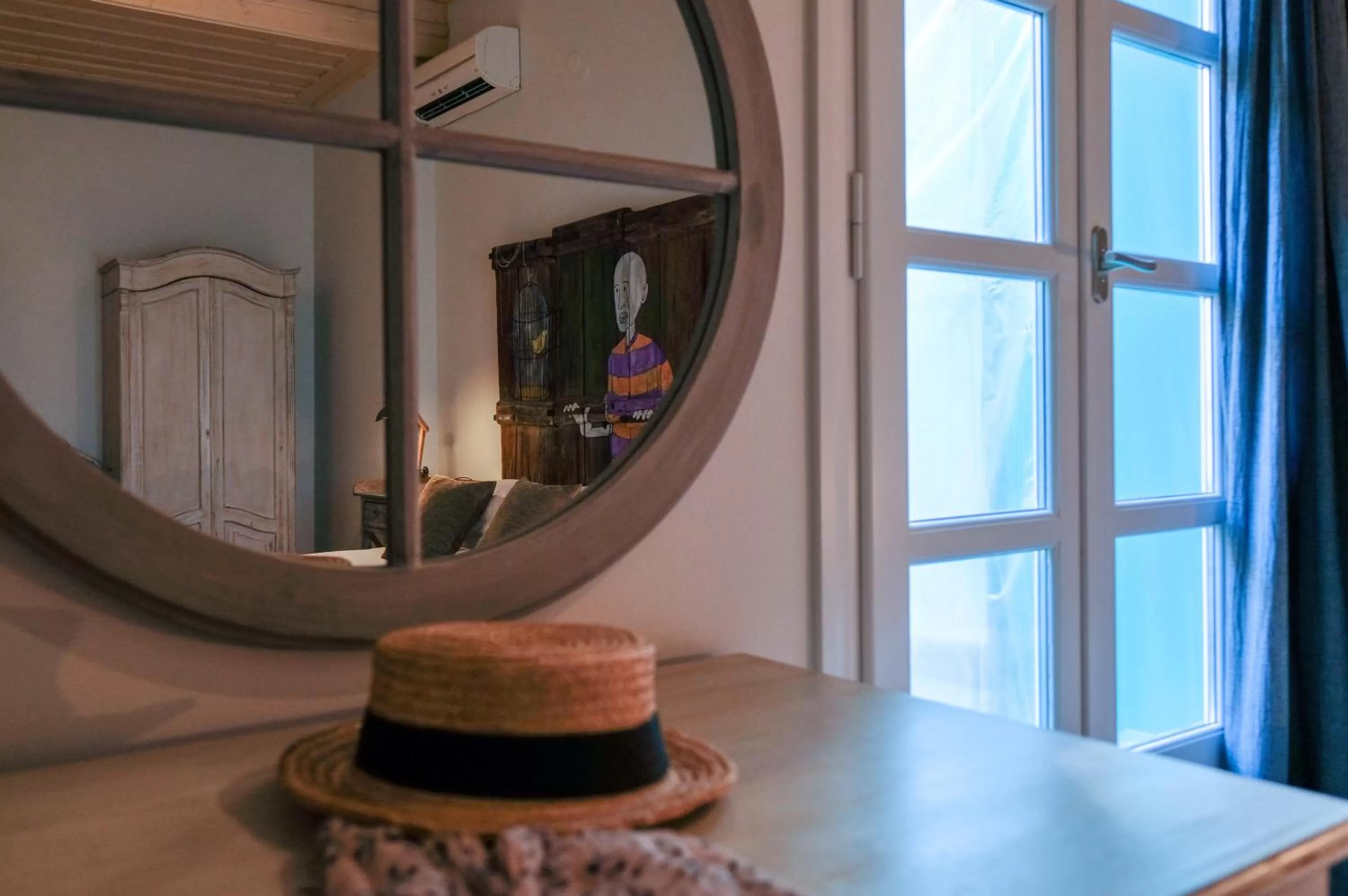 Decorative detail in Amymone and Adiandi