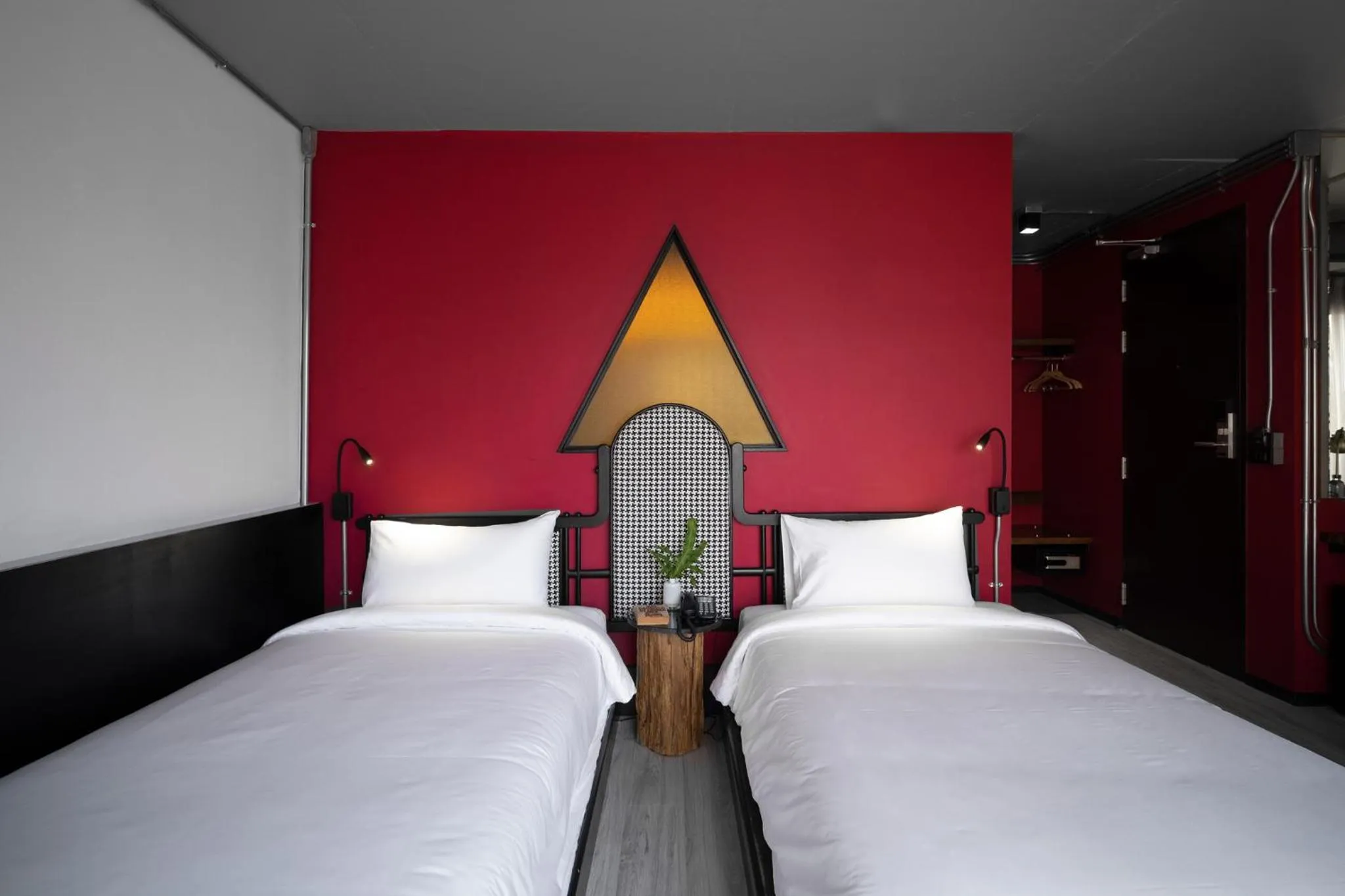 Bed in MeStyle Museum Hotel