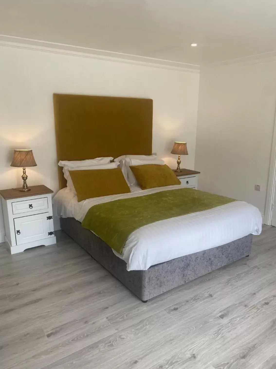 Superior Apartment in St Columbs House Superior Apartment in St Columbs House