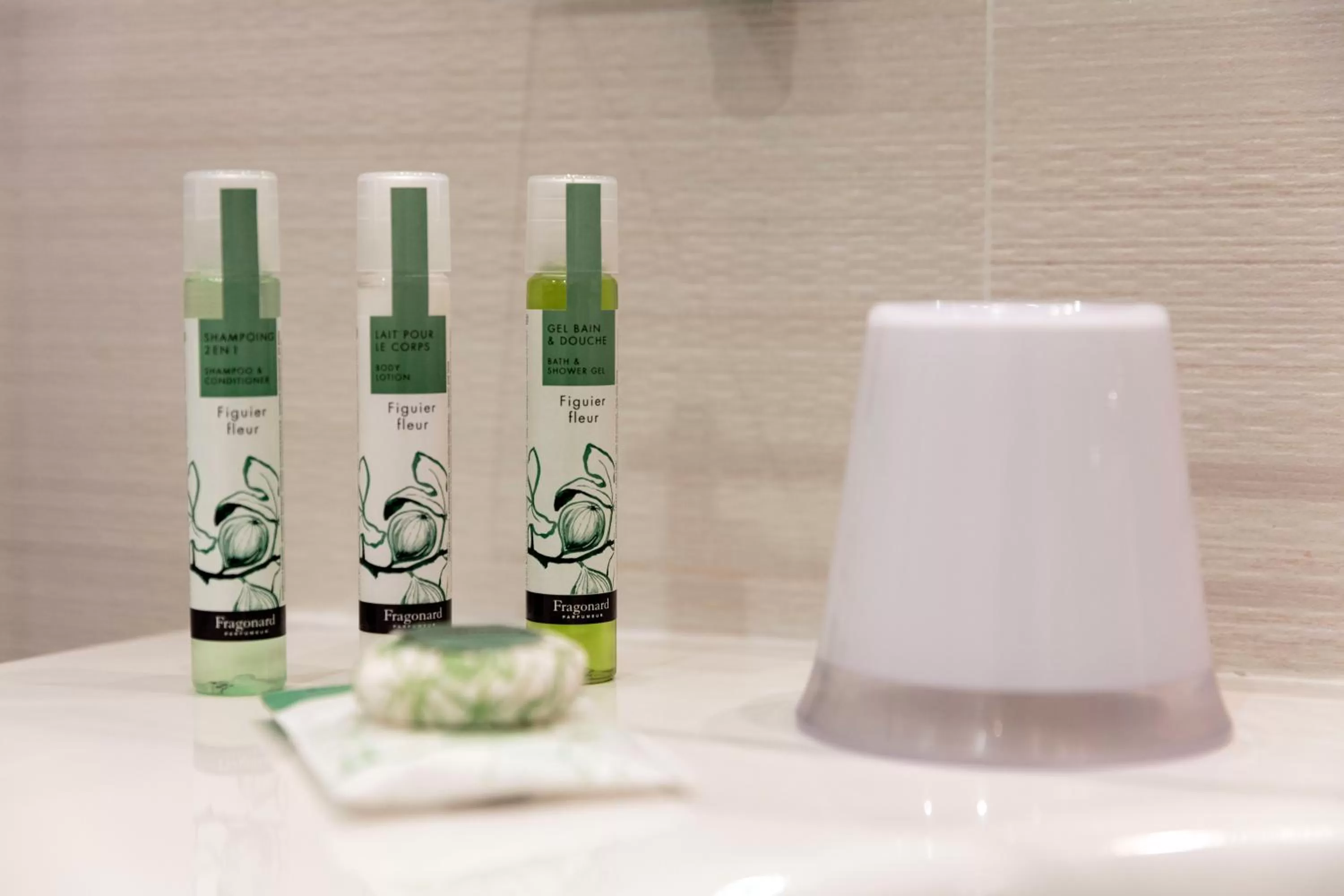 Bathroom in Hotel Berne Opera