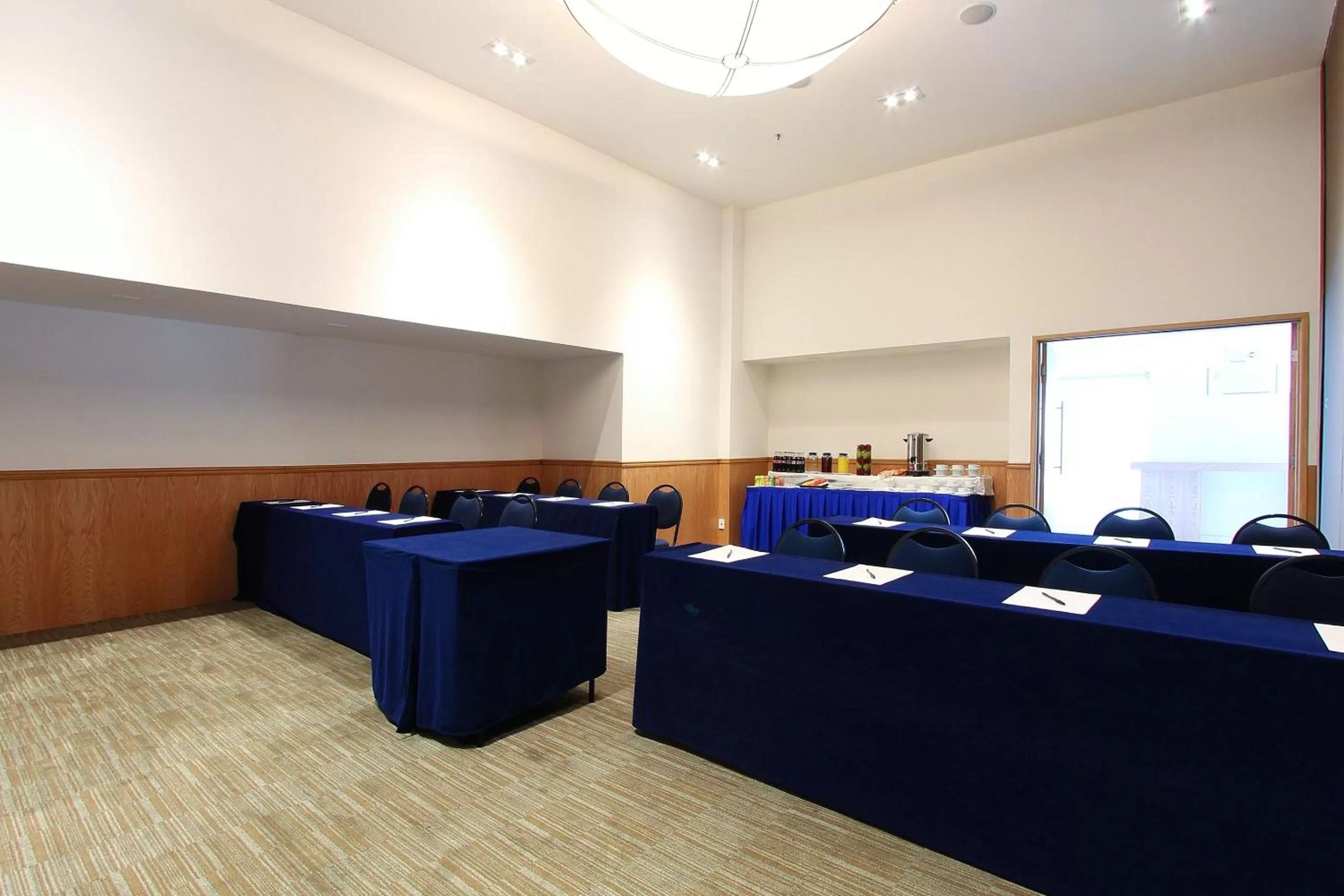Meeting/conference room in Fiesta Inn Express Naucalpan