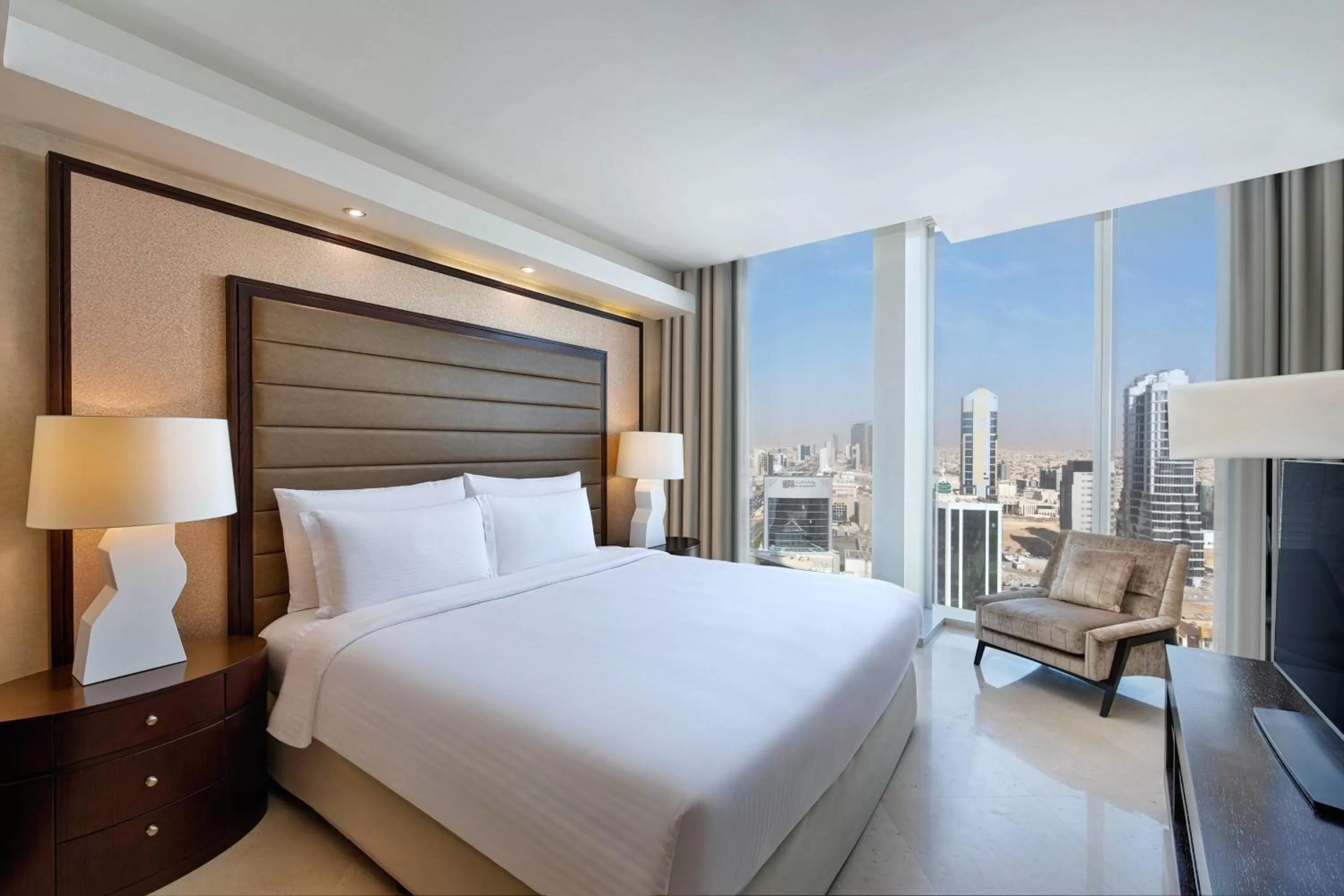 Bedroom, Bed in JW Marriott Hotel Riyadh