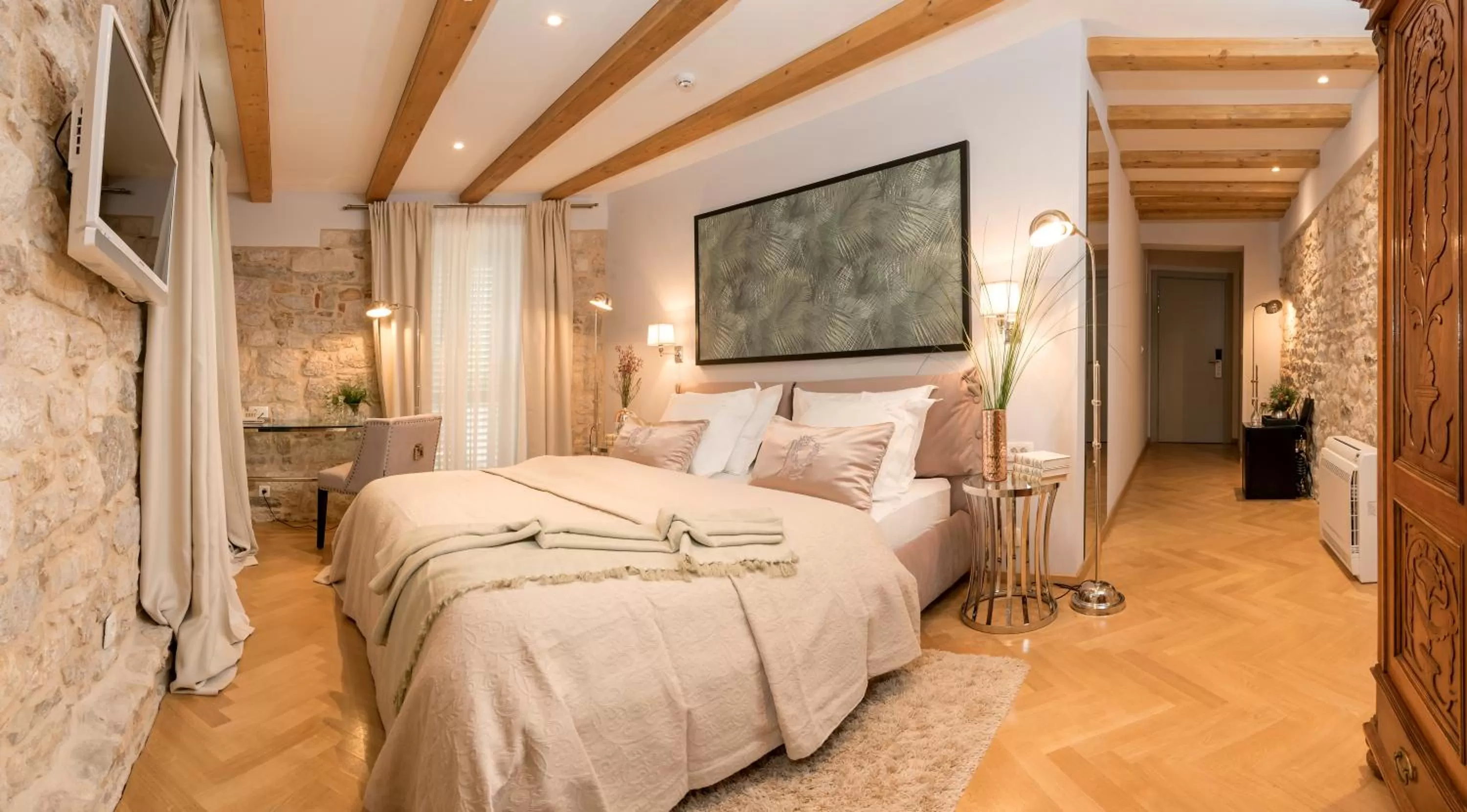 Bedroom in Heritage Hotel 19