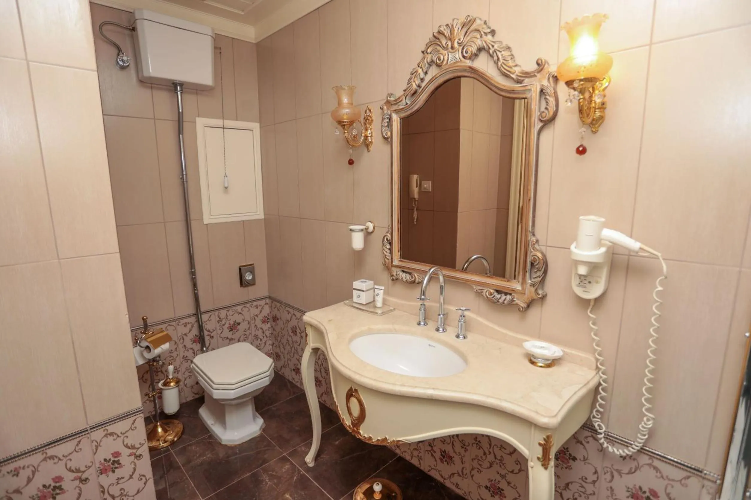 Bathroom in Limak Yalova Thermal Boutique Hotel