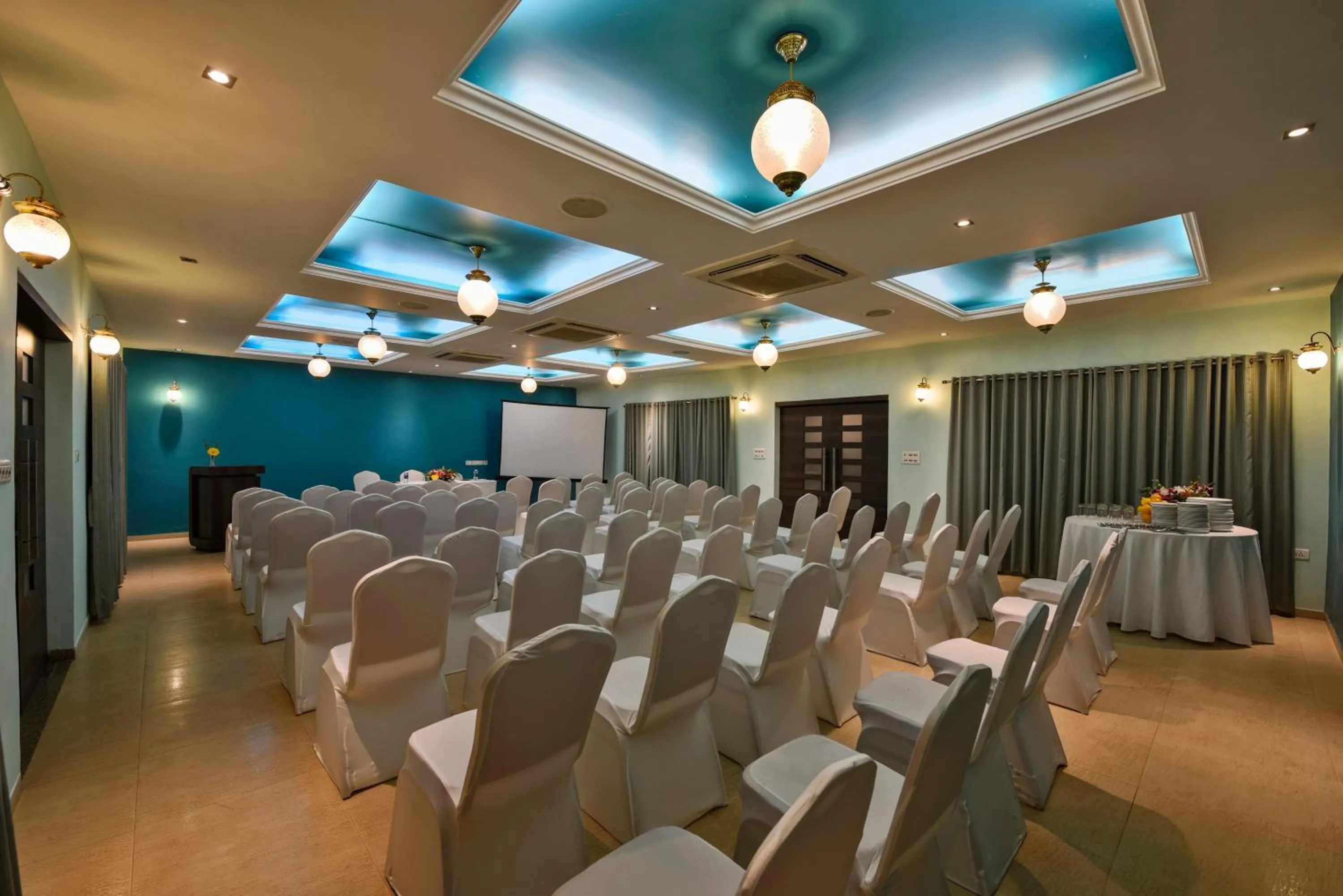 Banquet/Function facilities in The Fern Samali Resort