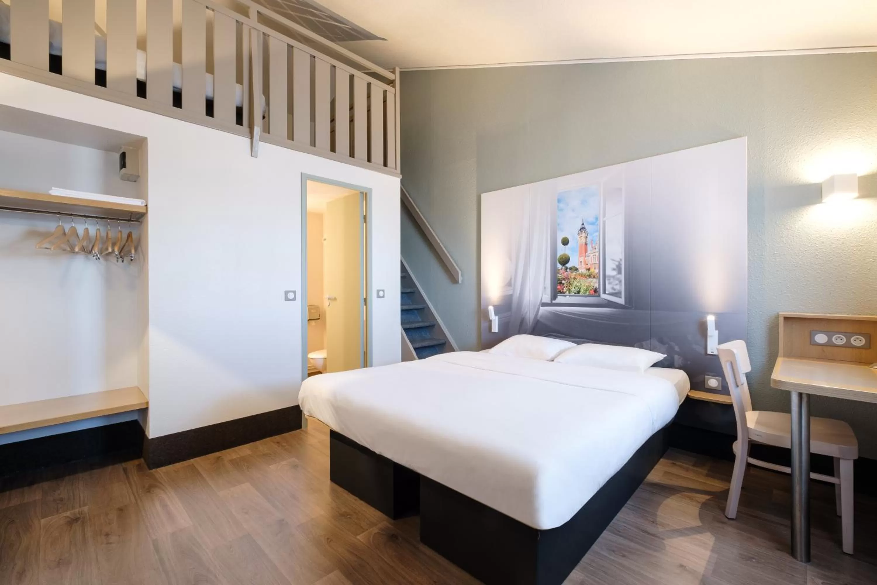 B&B HOTEL CALAIS Coquelles Tunnel sous La Manche