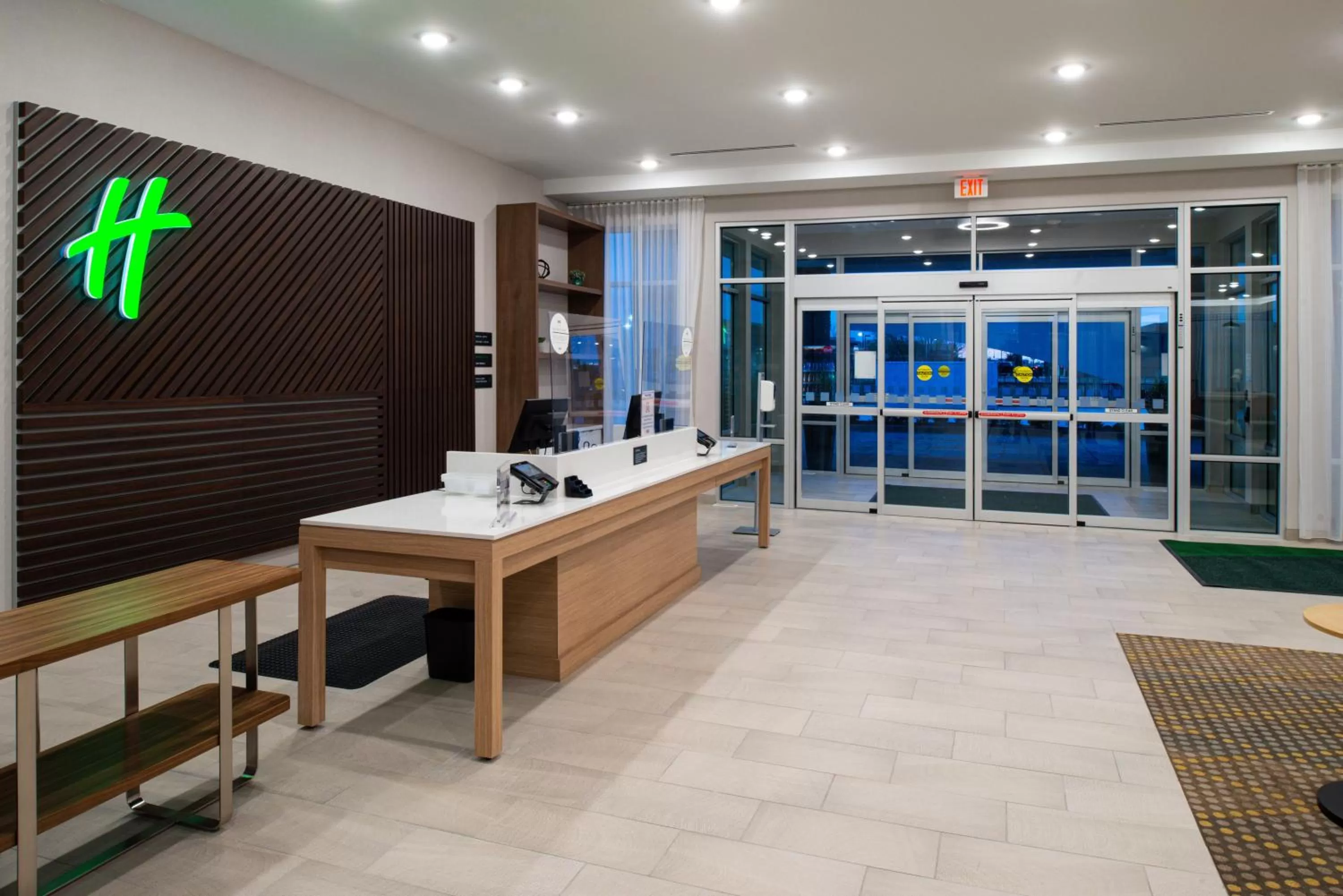 Property building in Holiday Inn Fort Worth - Alliance by IHG